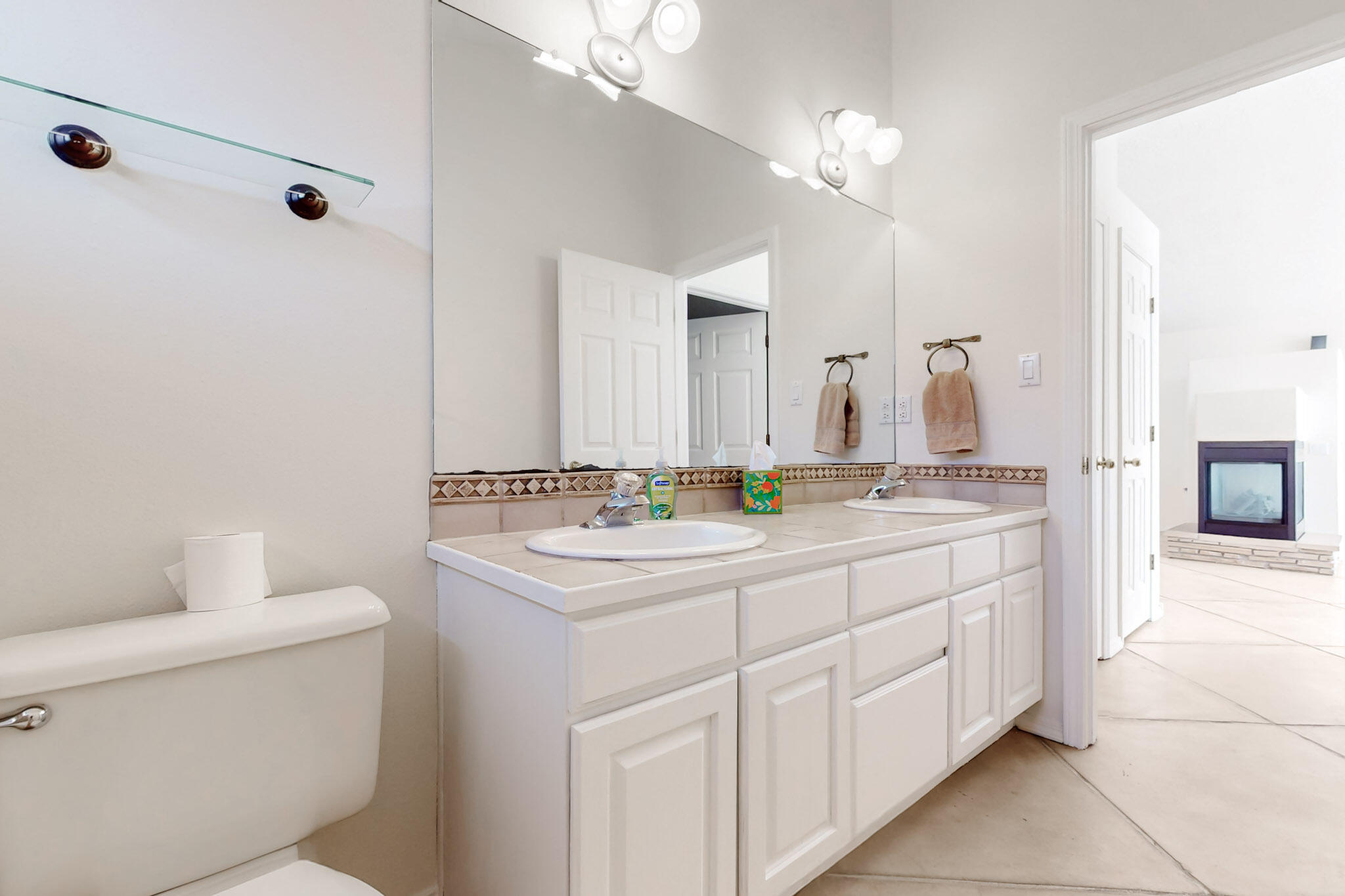 5912 GRAN QUIVIRA Road NW