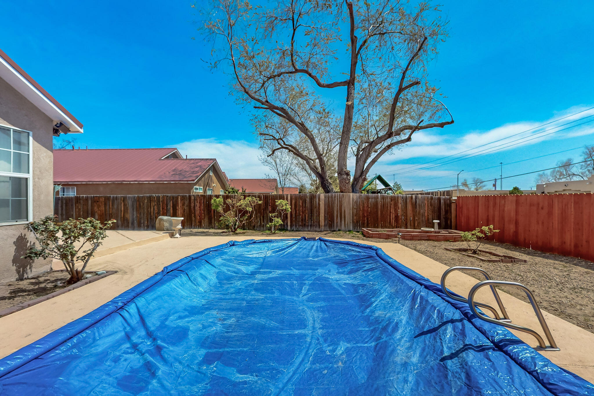 5912 GRAN QUIVIRA Road NW