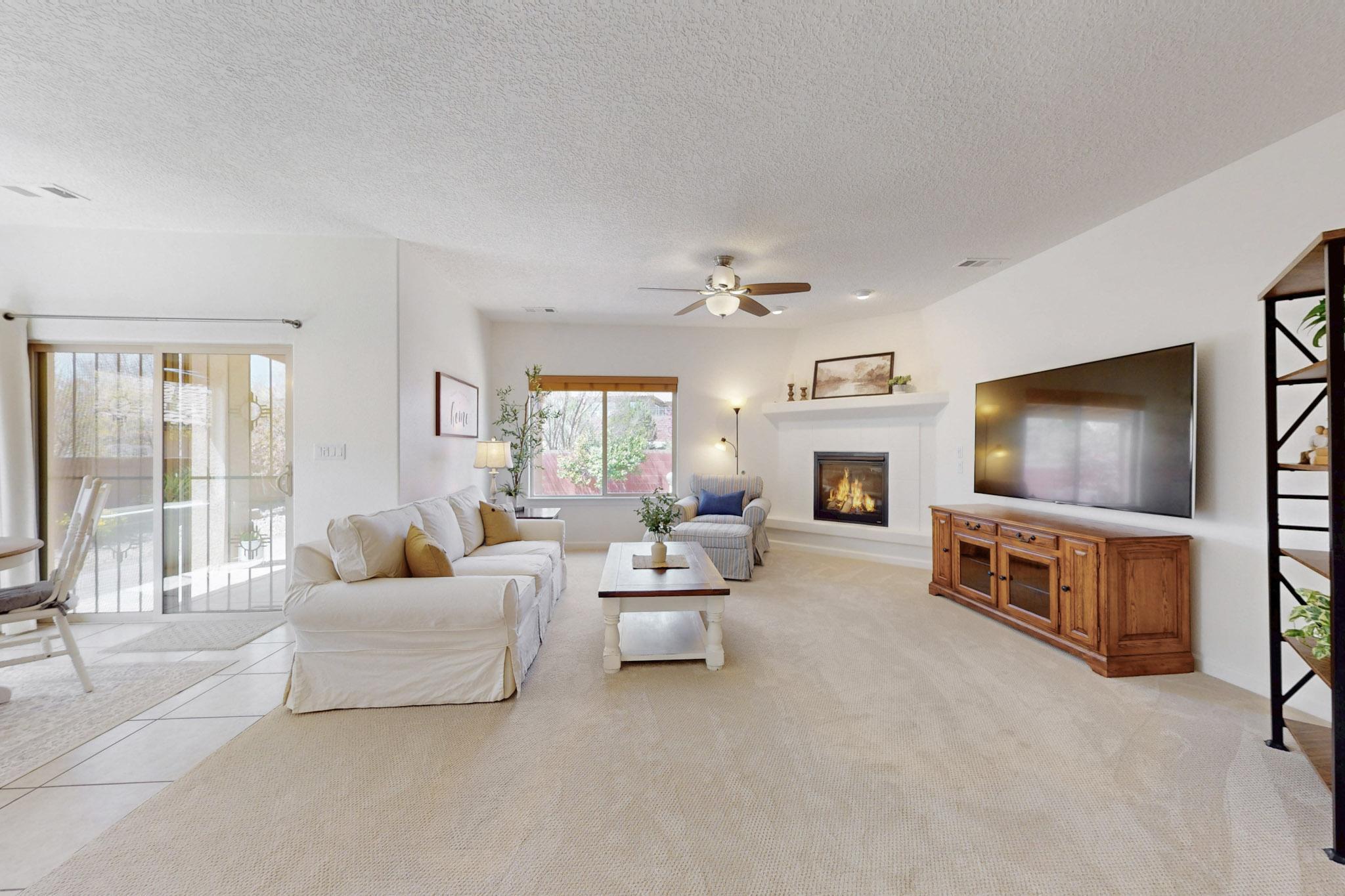 416 PASEO VISTA Loop NE