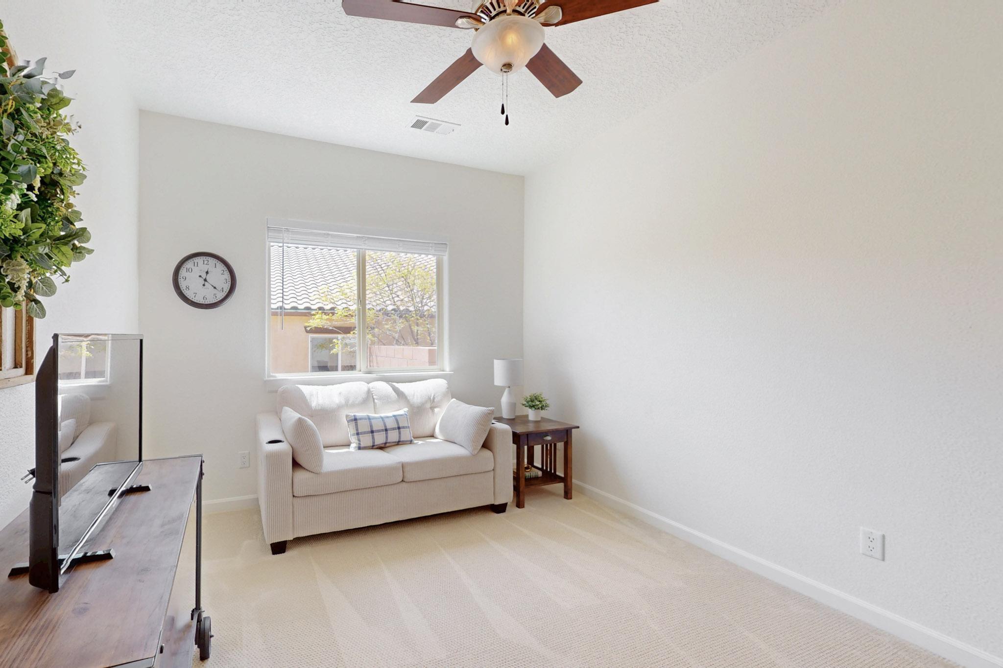 416 PASEO VISTA Loop NE