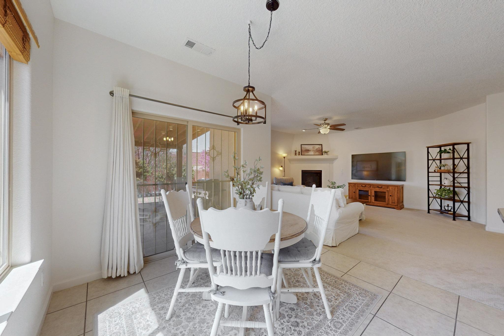 416 PASEO VISTA Loop NE