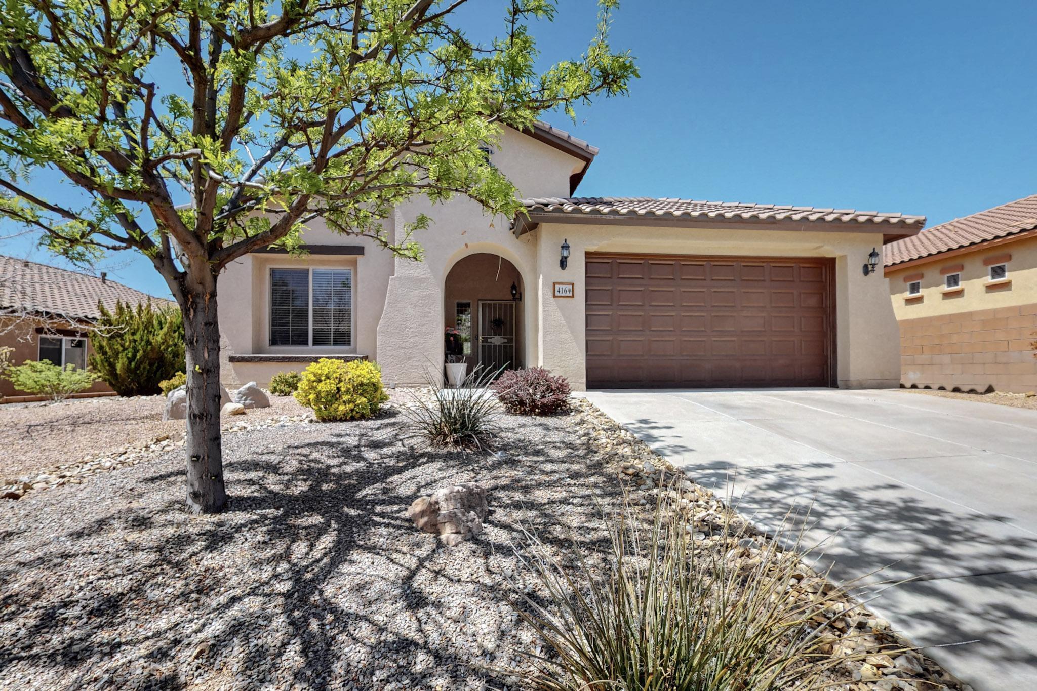 416 PASEO VISTA Loop NE