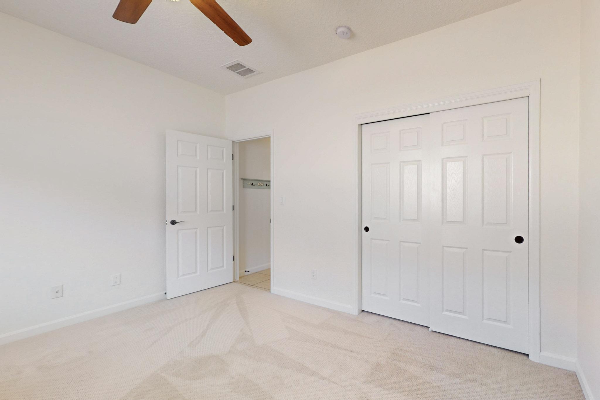 416 PASEO VISTA Loop NE