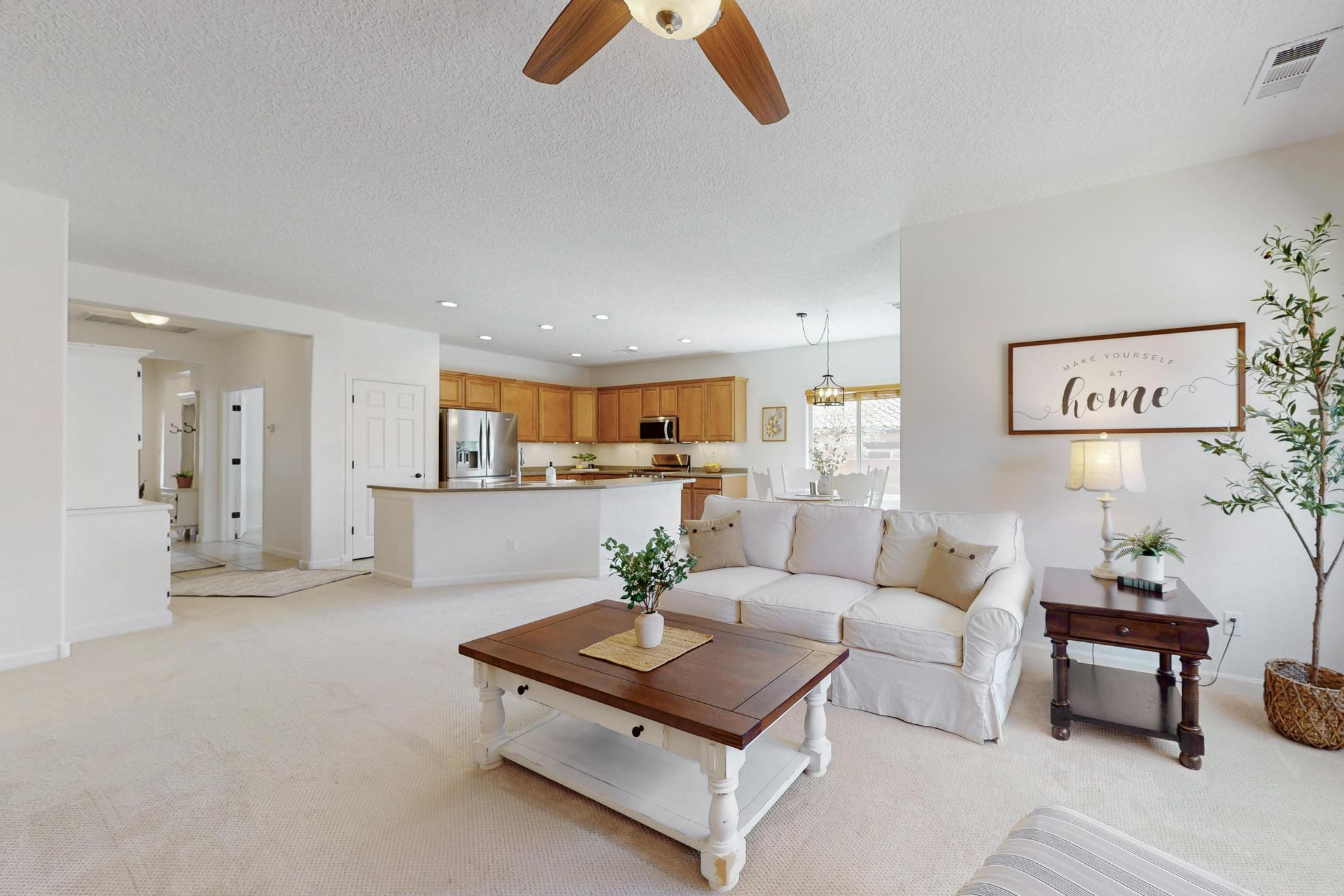 416 PASEO VISTA Loop NE