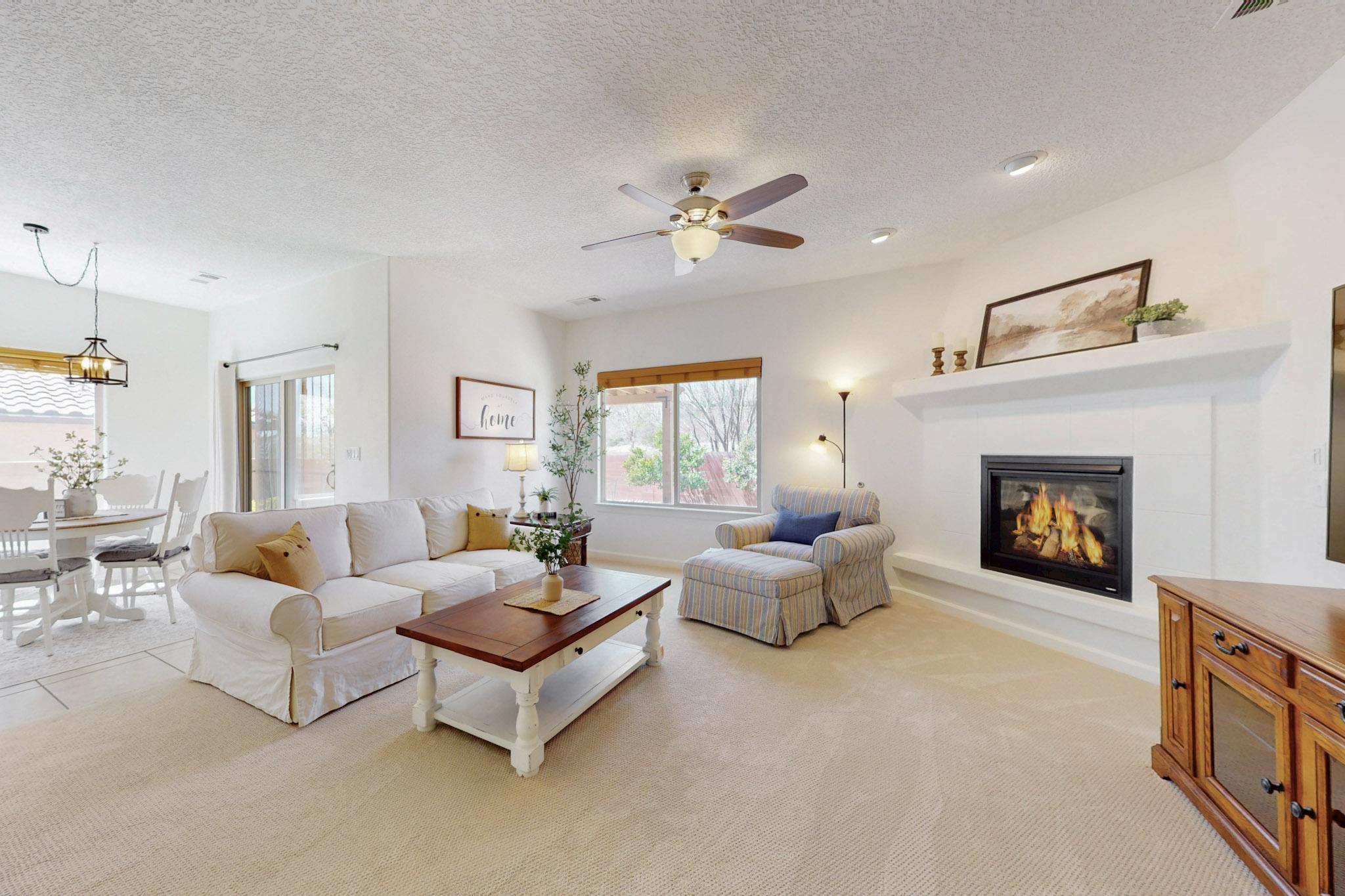 416 PASEO VISTA Loop NE