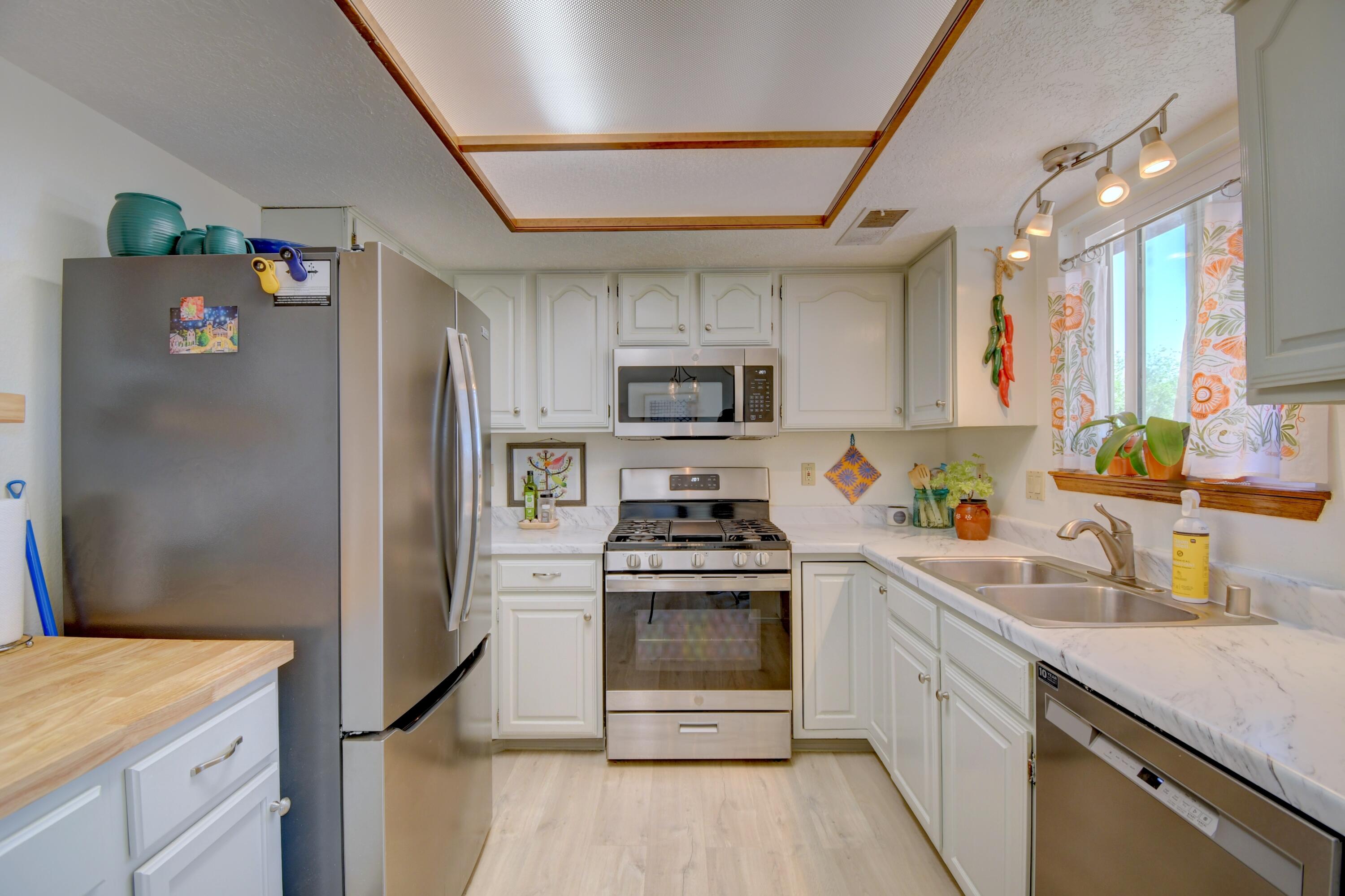 5812 Painted Pony Dr. Drive NW