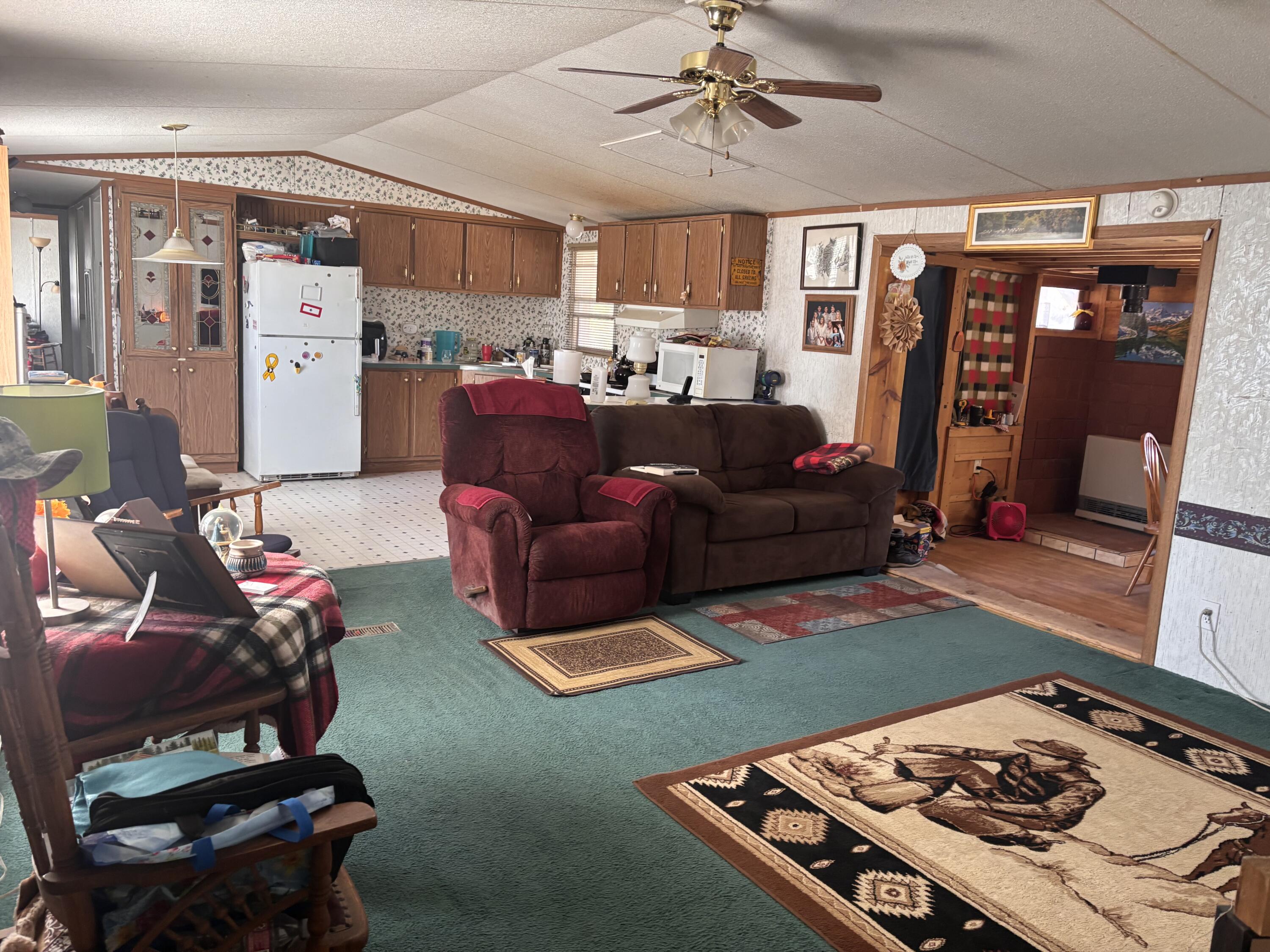 233 Turquoise Trail