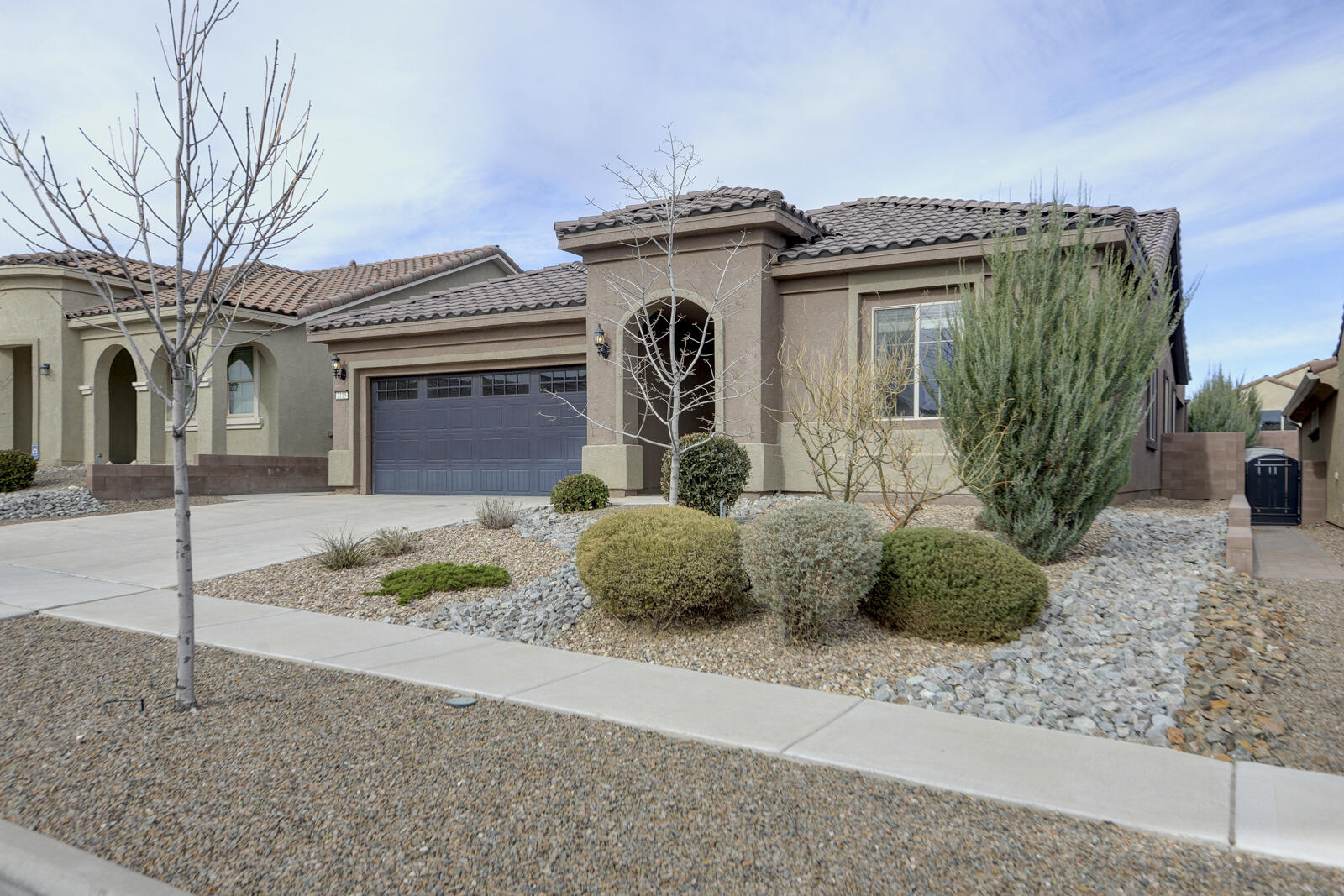 2115 CAVE CREEK Lane NW