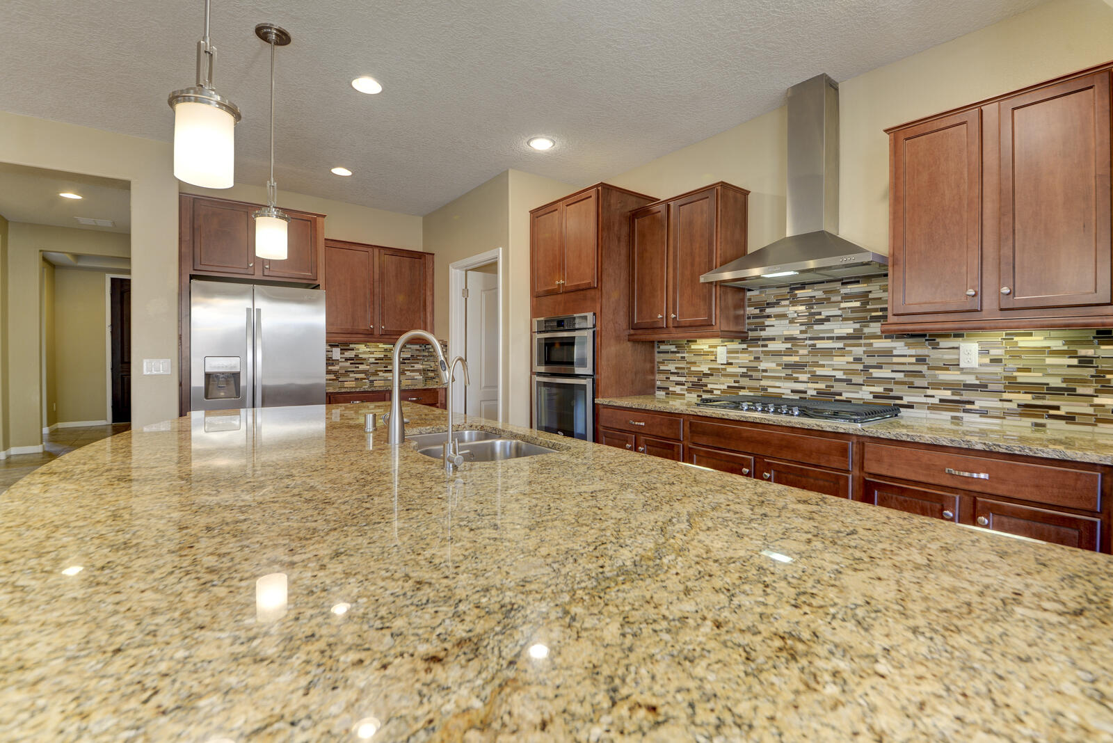 2115 CAVE CREEK Lane NW