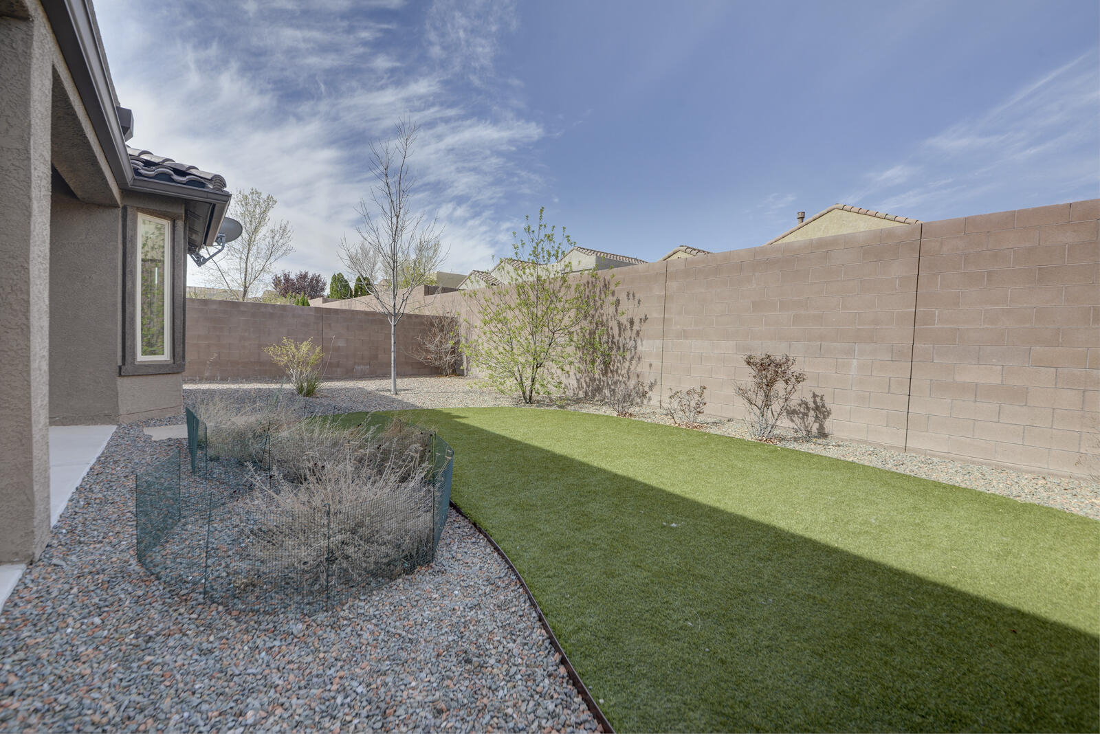 2115 CAVE CREEK Lane NW