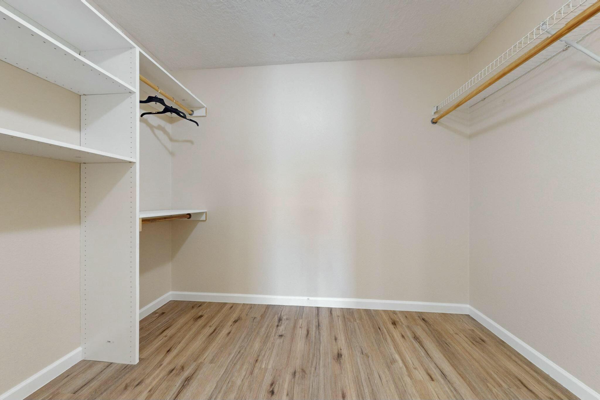 10508 FIGARO Drive NW