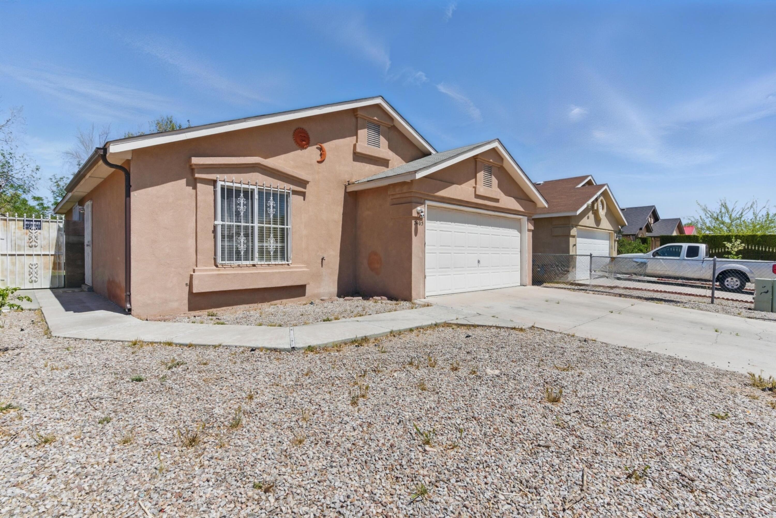 7405 BLUE AVENA Avenue SW