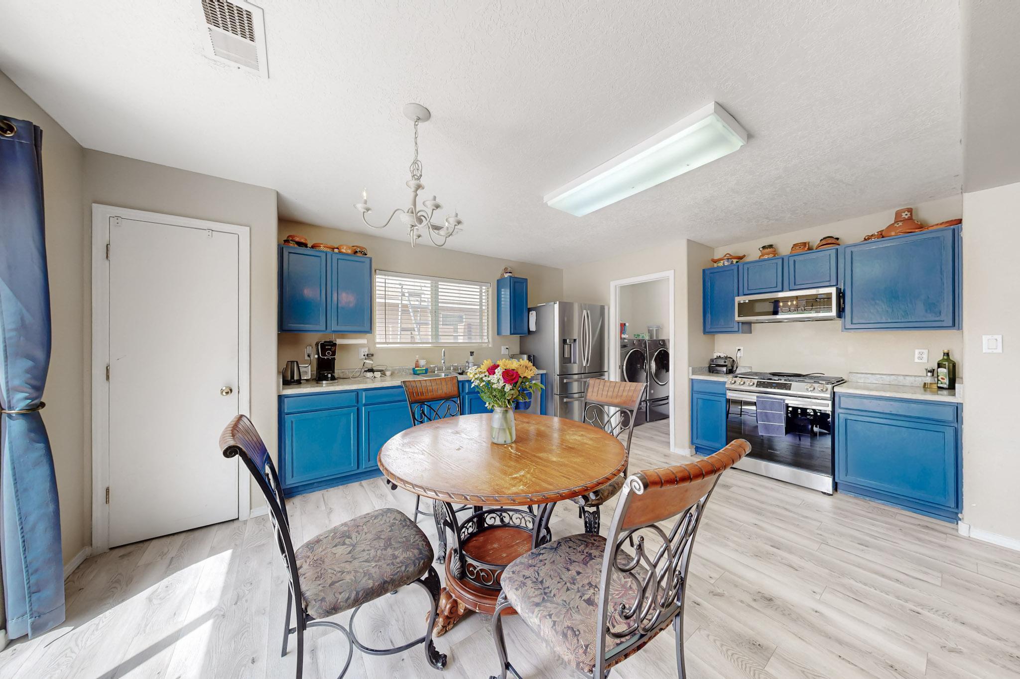 505 PARKLAND VIEW Street NW