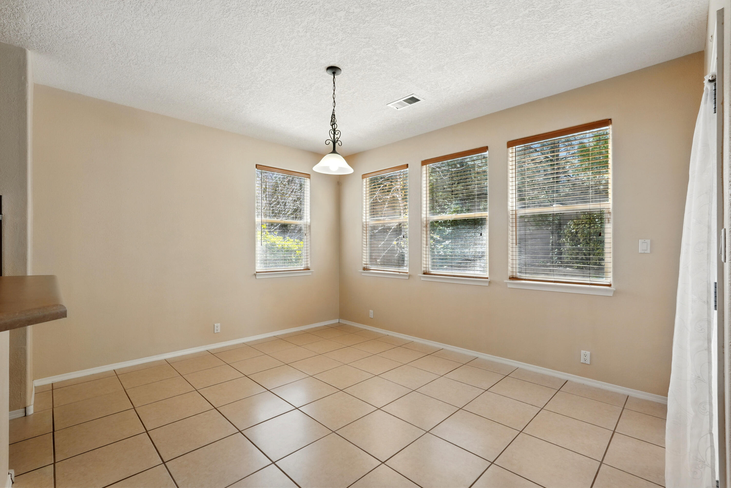 5124 STONE MOUNTAIN Road NW