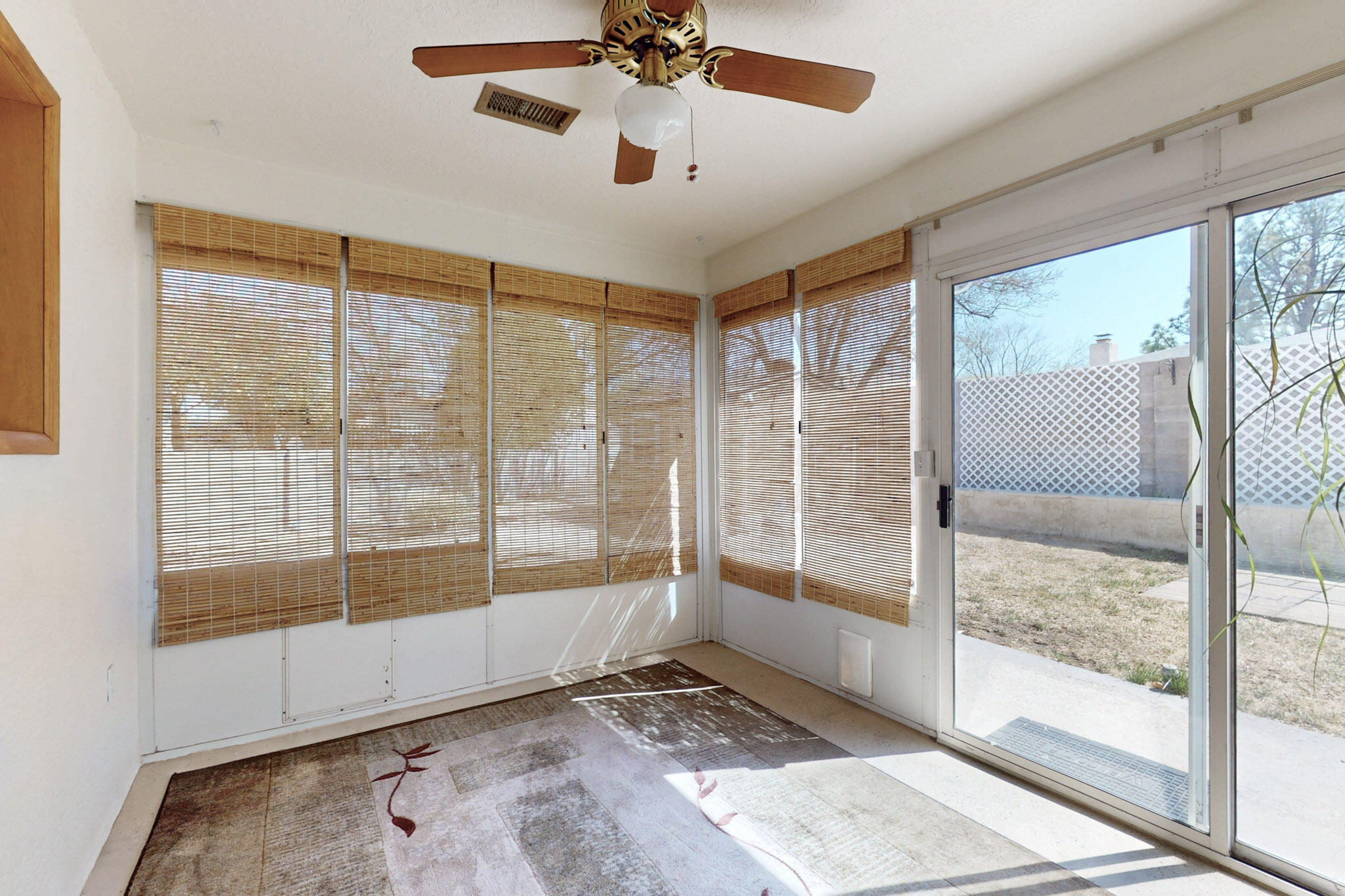 8021 Ruidoso Court NE