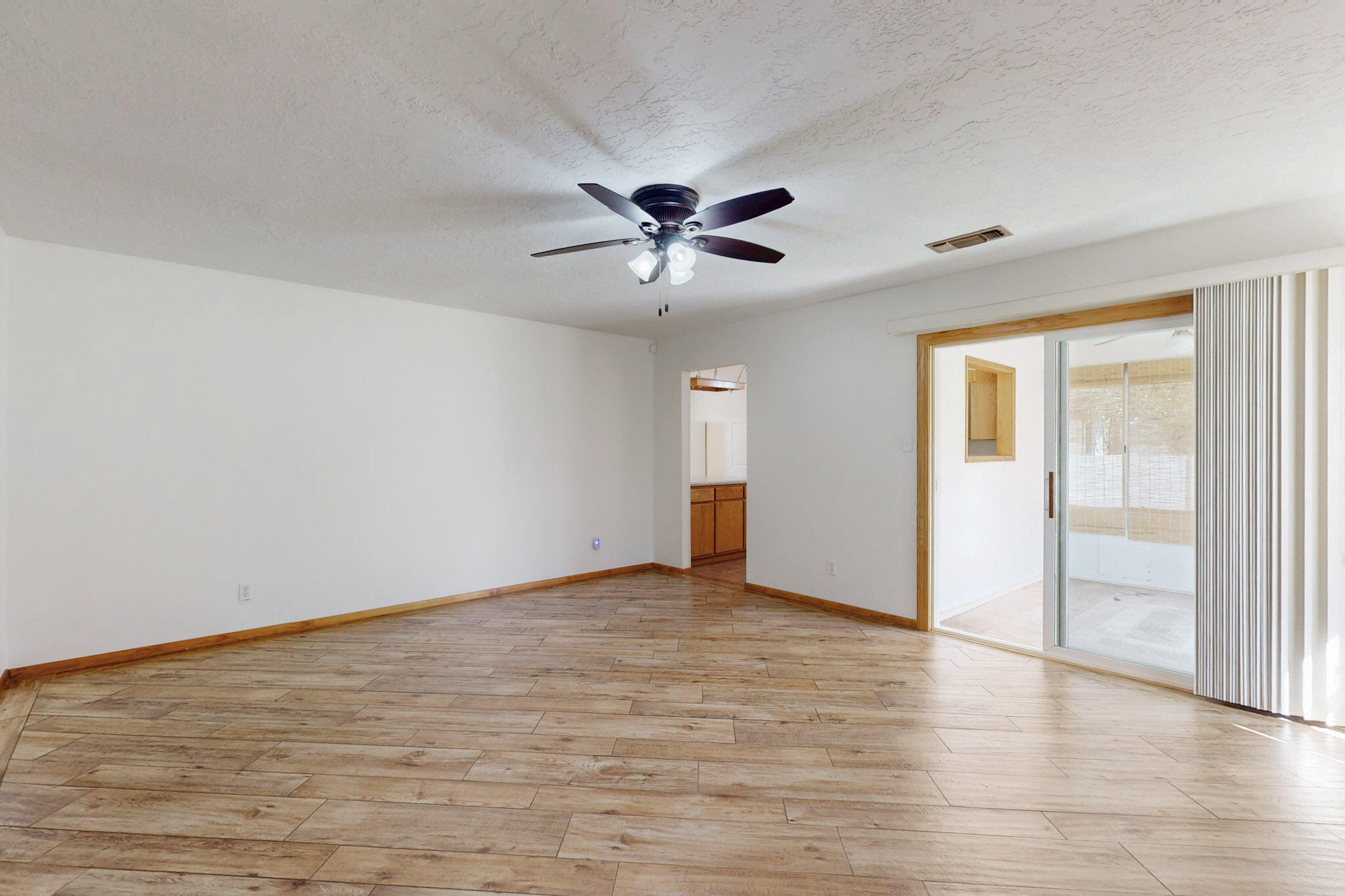 8021 Ruidoso Court NE