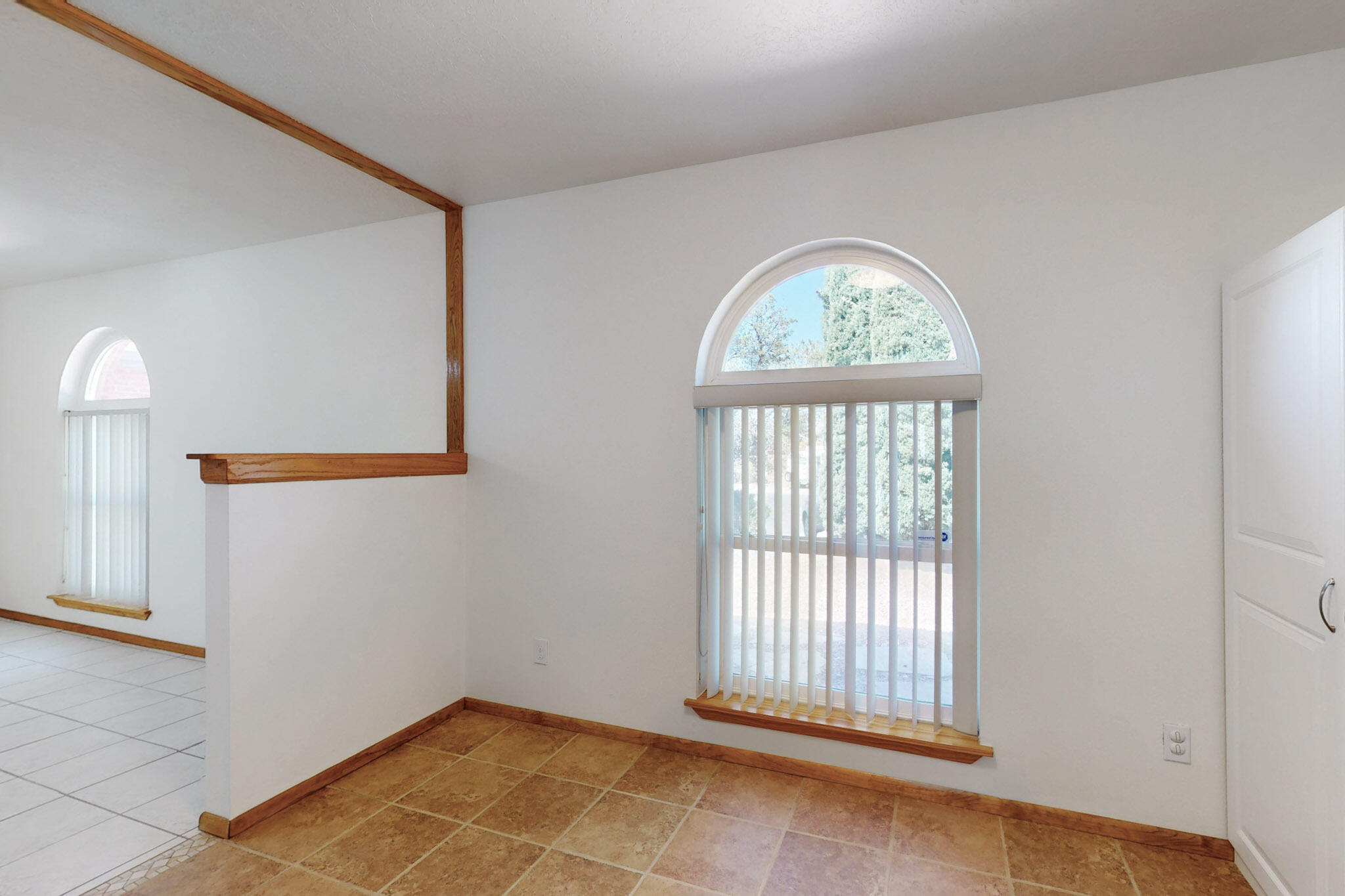 8021 Ruidoso Court NE