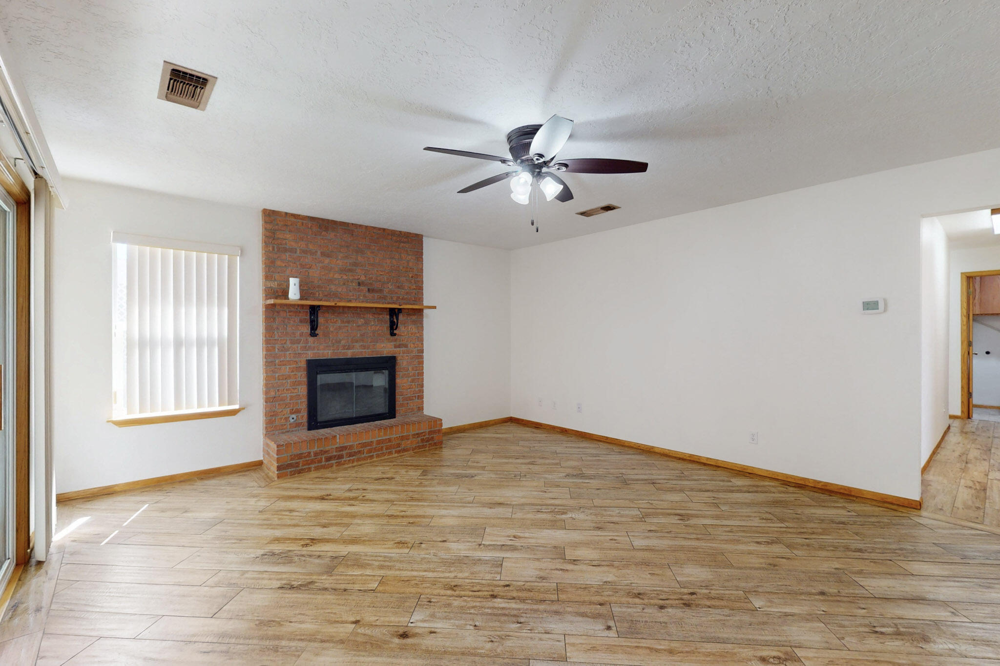 8021 Ruidoso Court NE