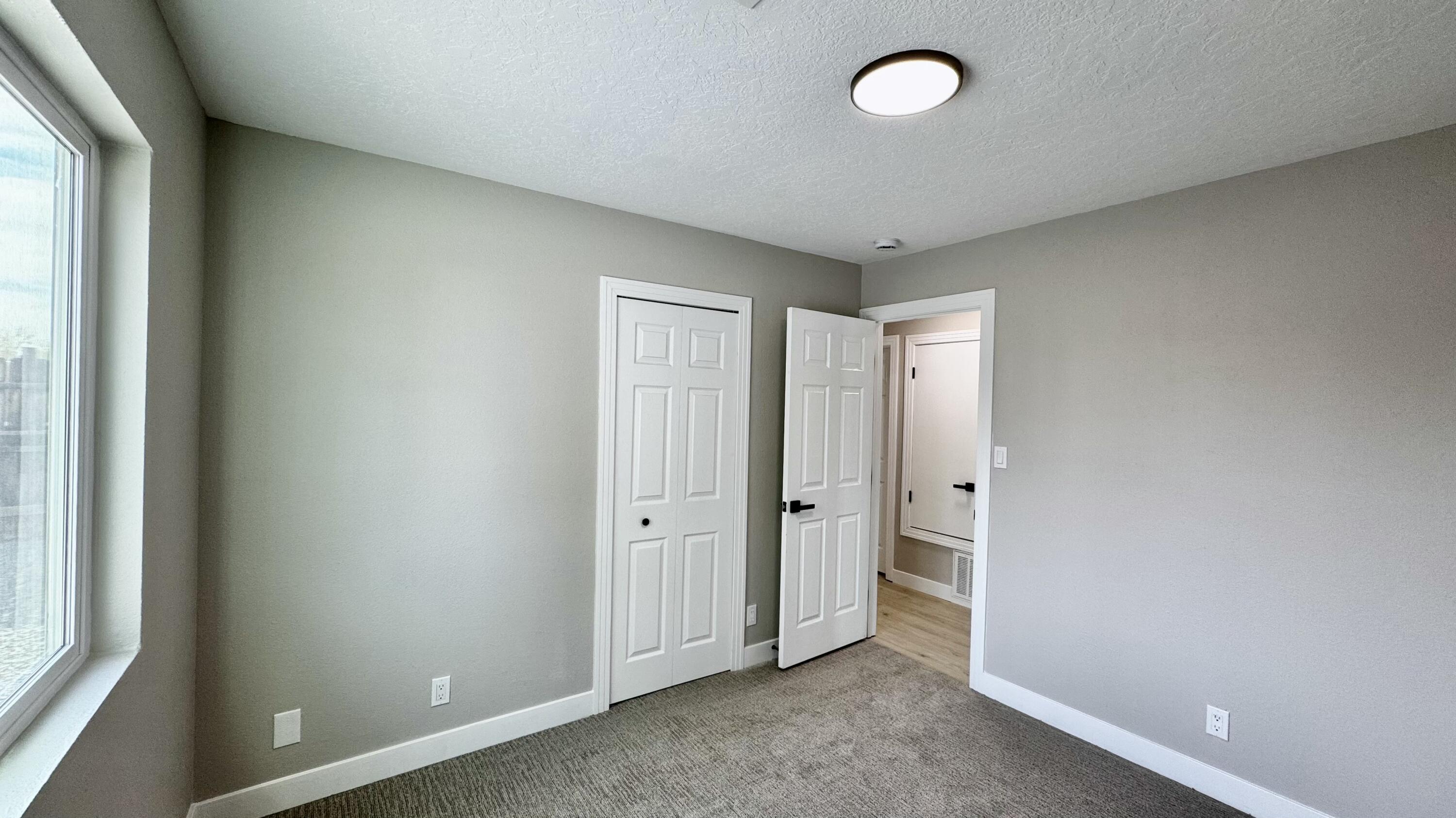 936 Perry Meadows Drive NE