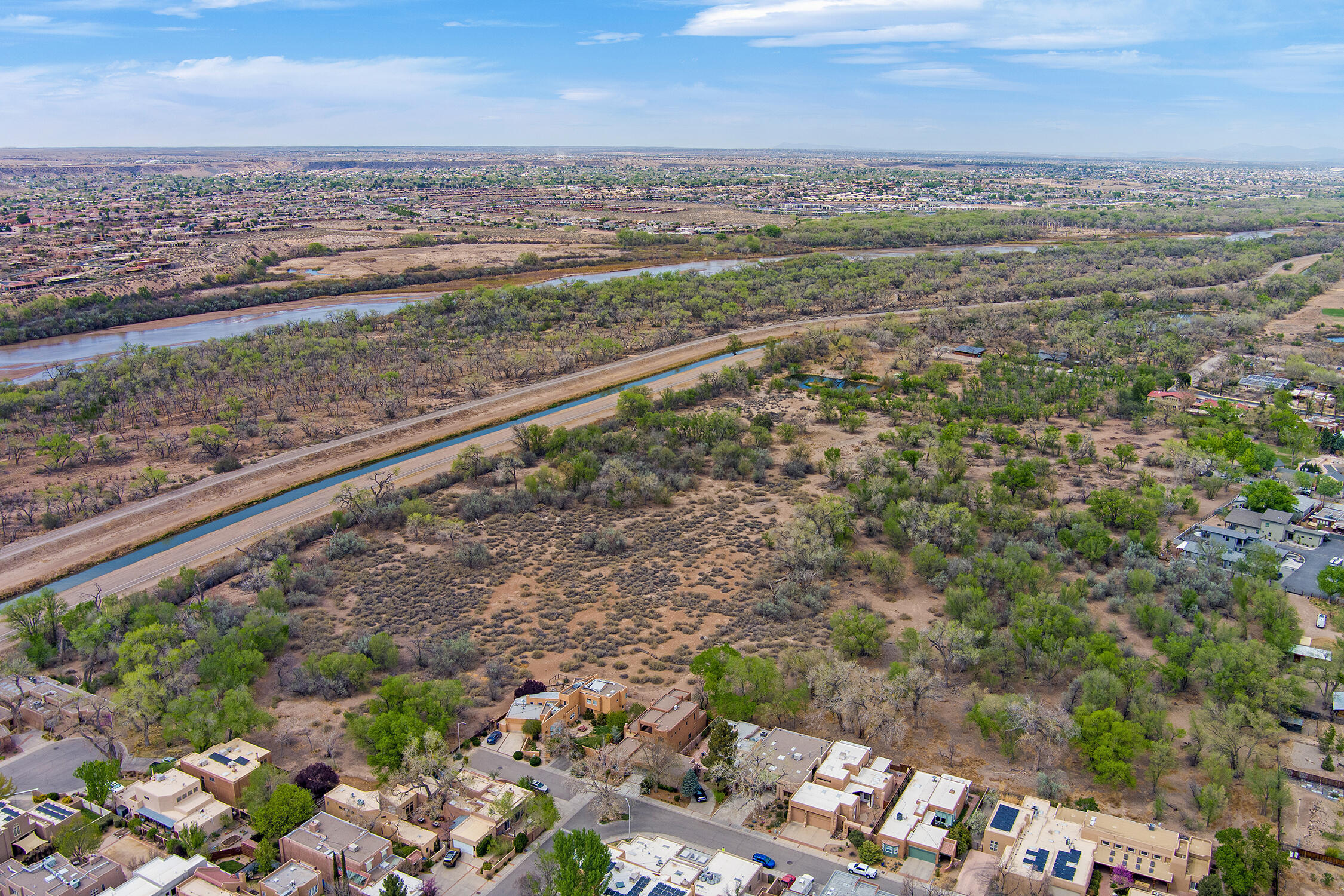 3017 CALLE DEL BOSQUE NW