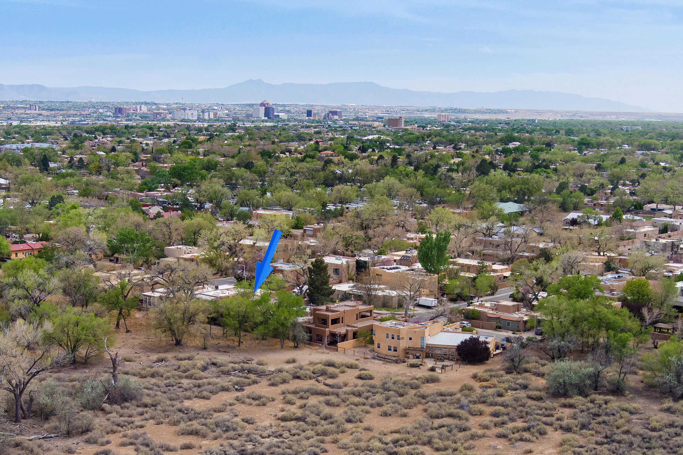 3017 CALLE DEL BOSQUE NW