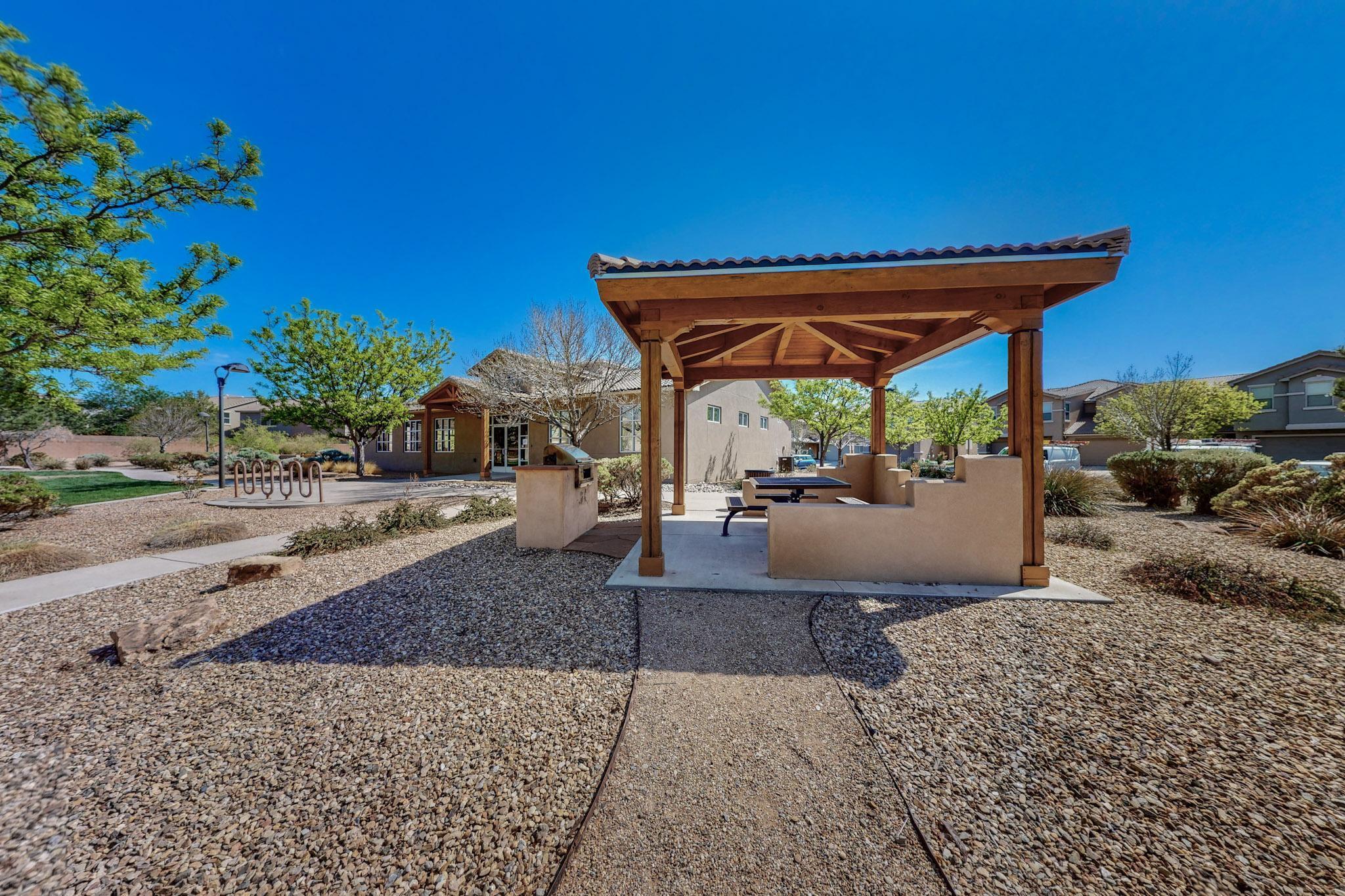 10809 CRISSY FIELD Way NE