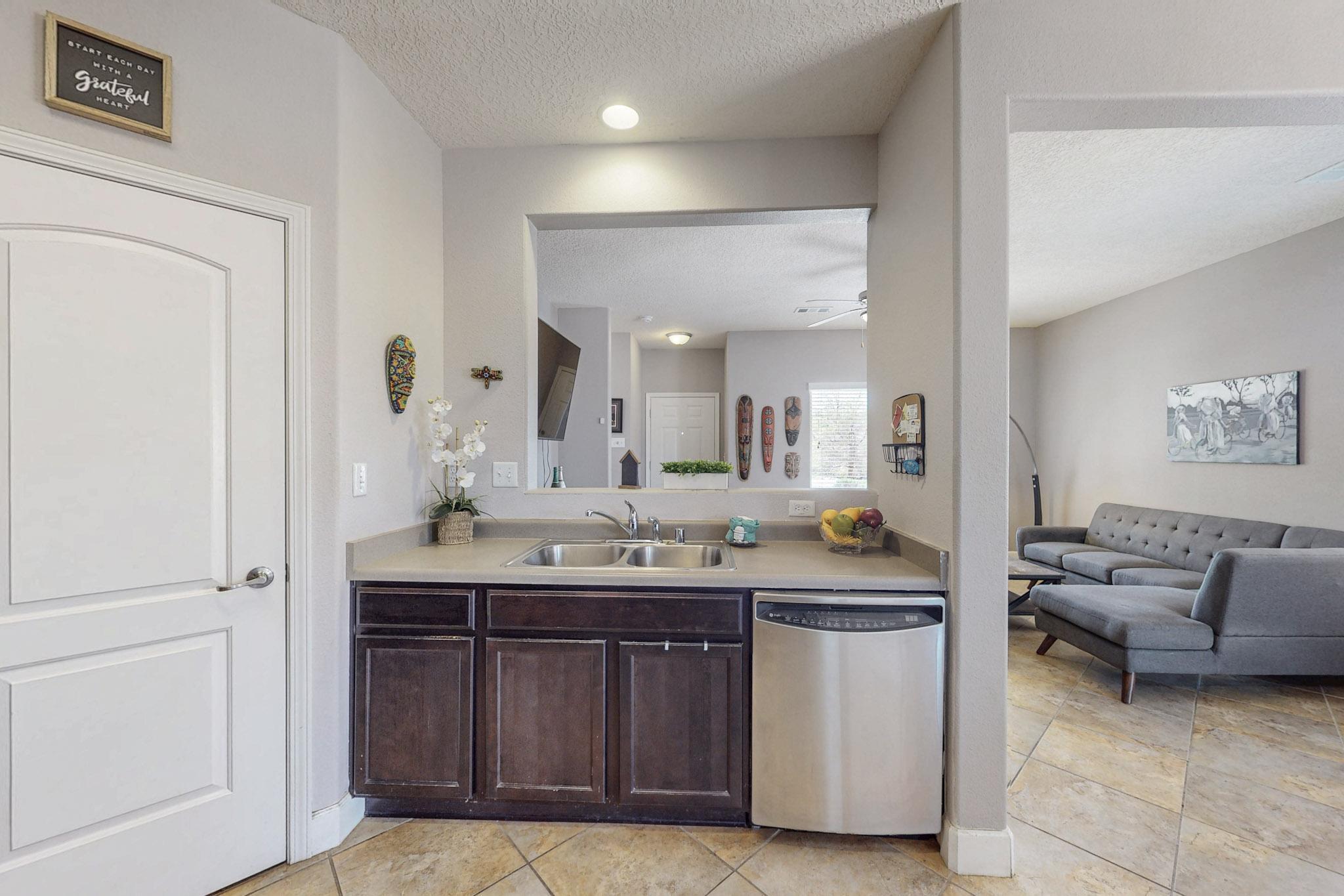10809 CRISSY FIELD Way NE