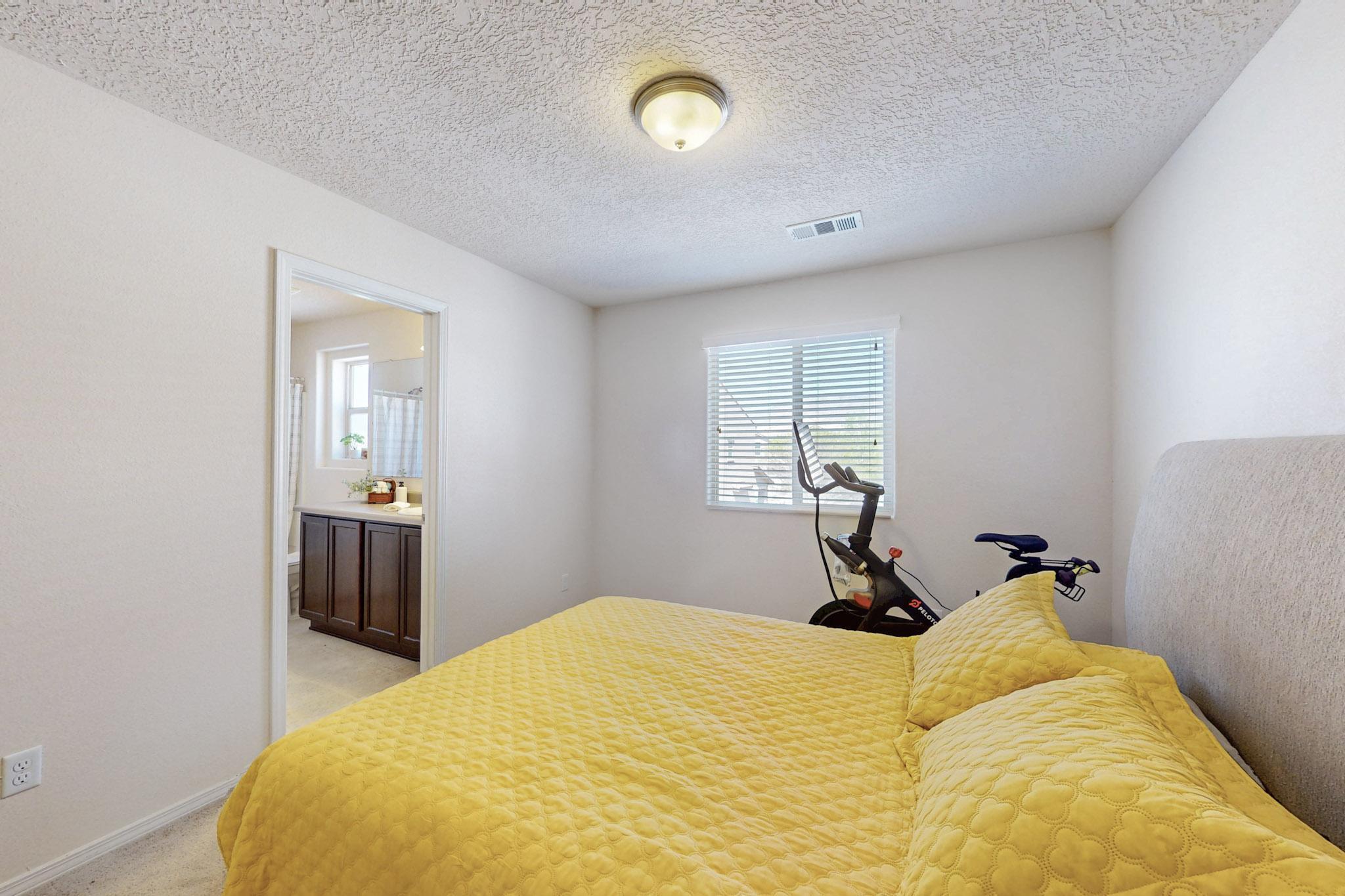10809 CRISSY FIELD Way NE