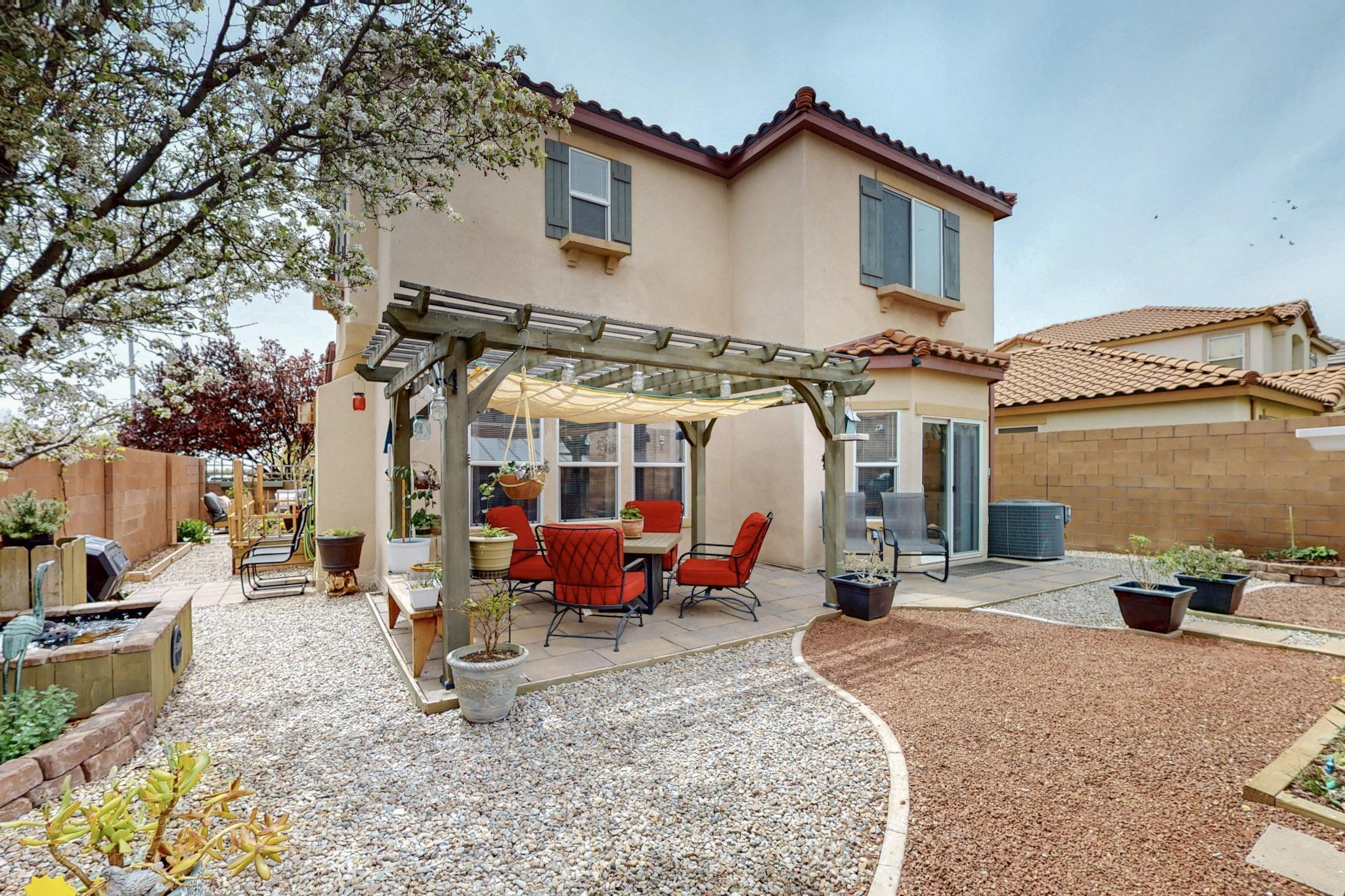 1037 CLEAR CREEK Court