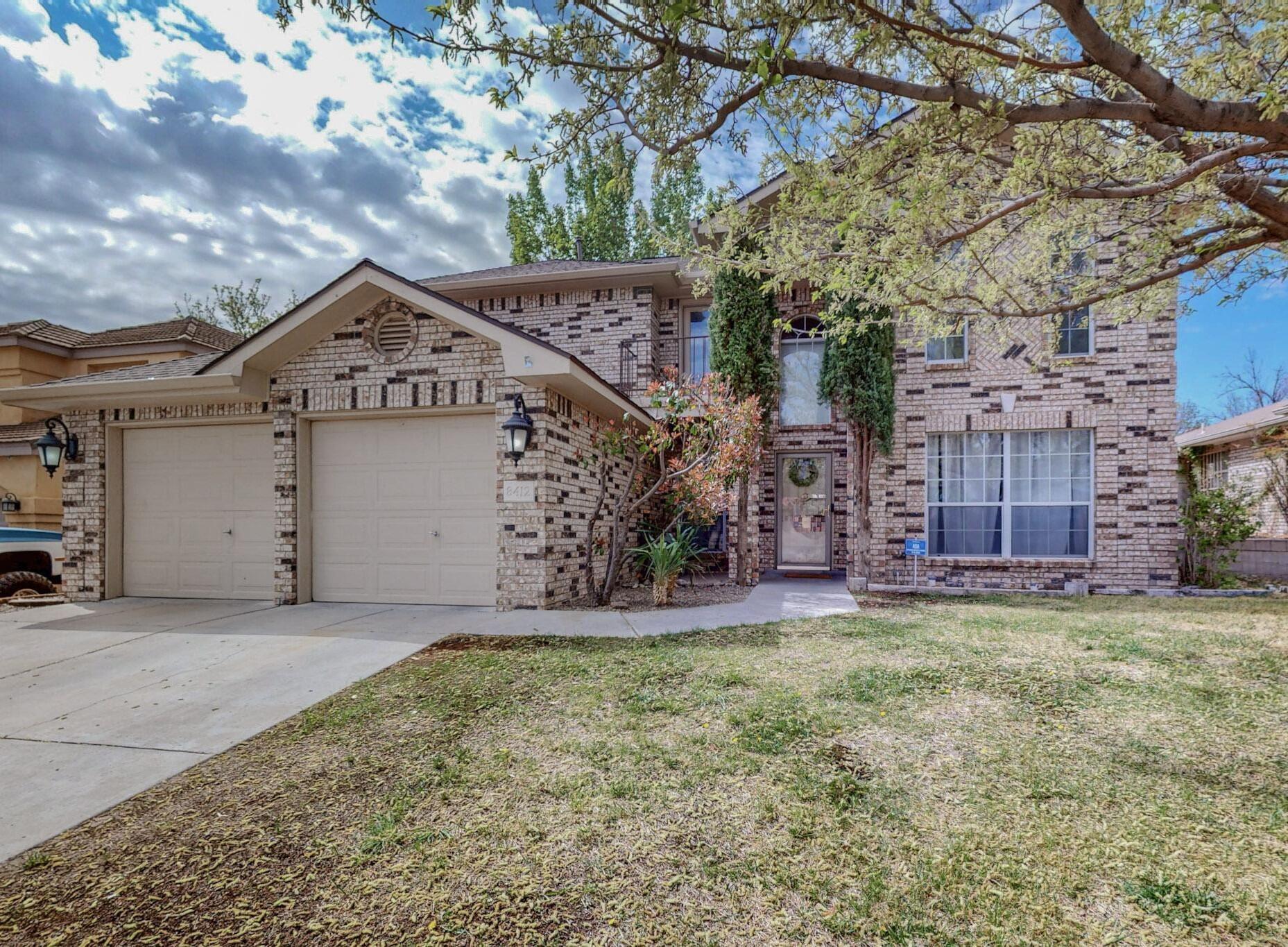 8412 Fairmont Drive NW