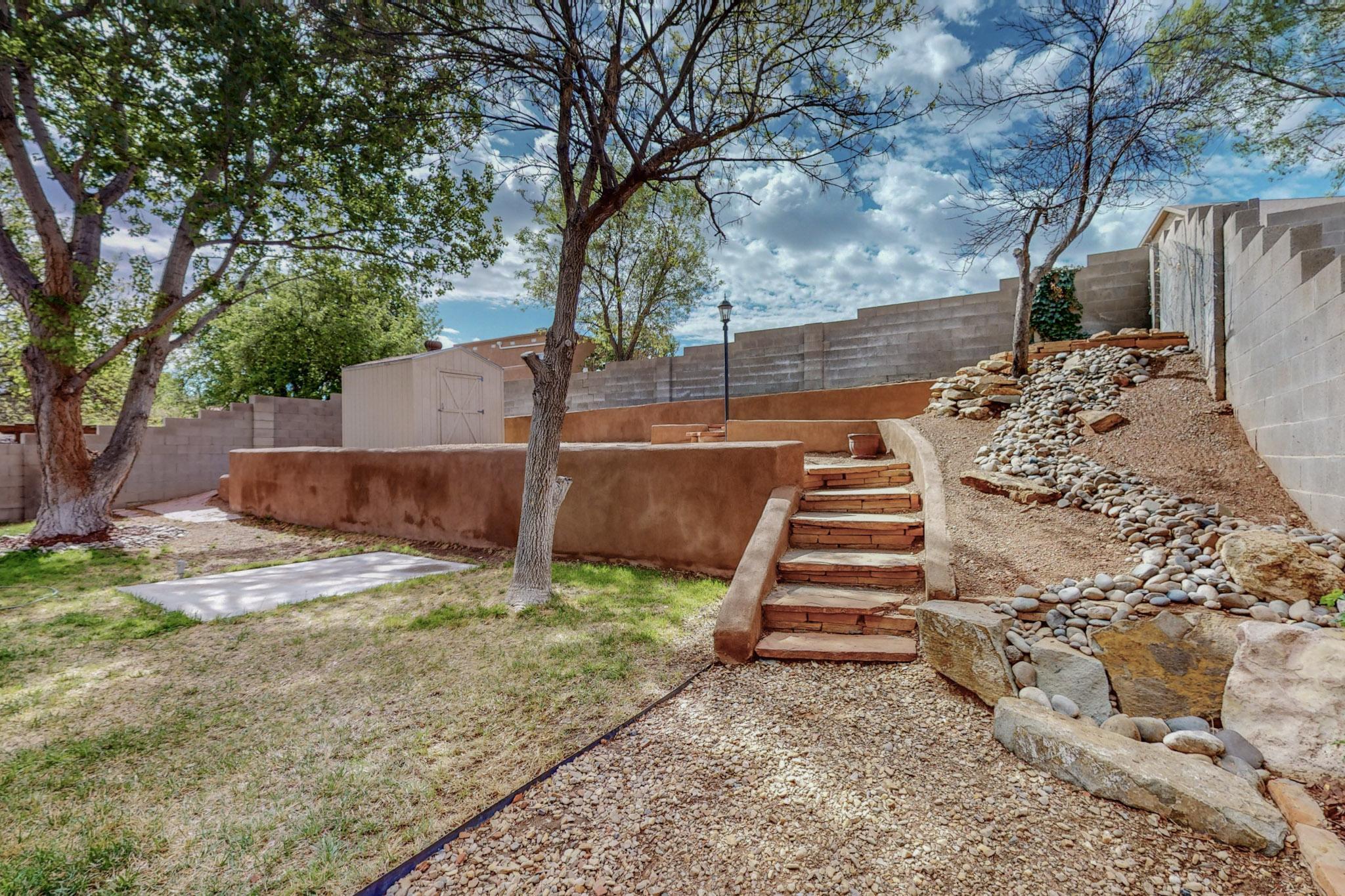 8412 Fairmont Drive NW
