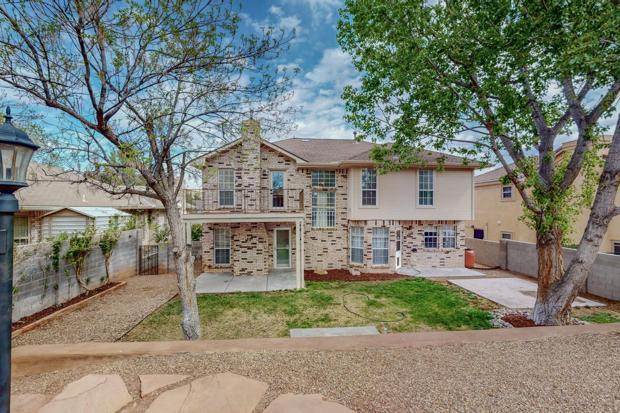 8412 Fairmont Drive NW