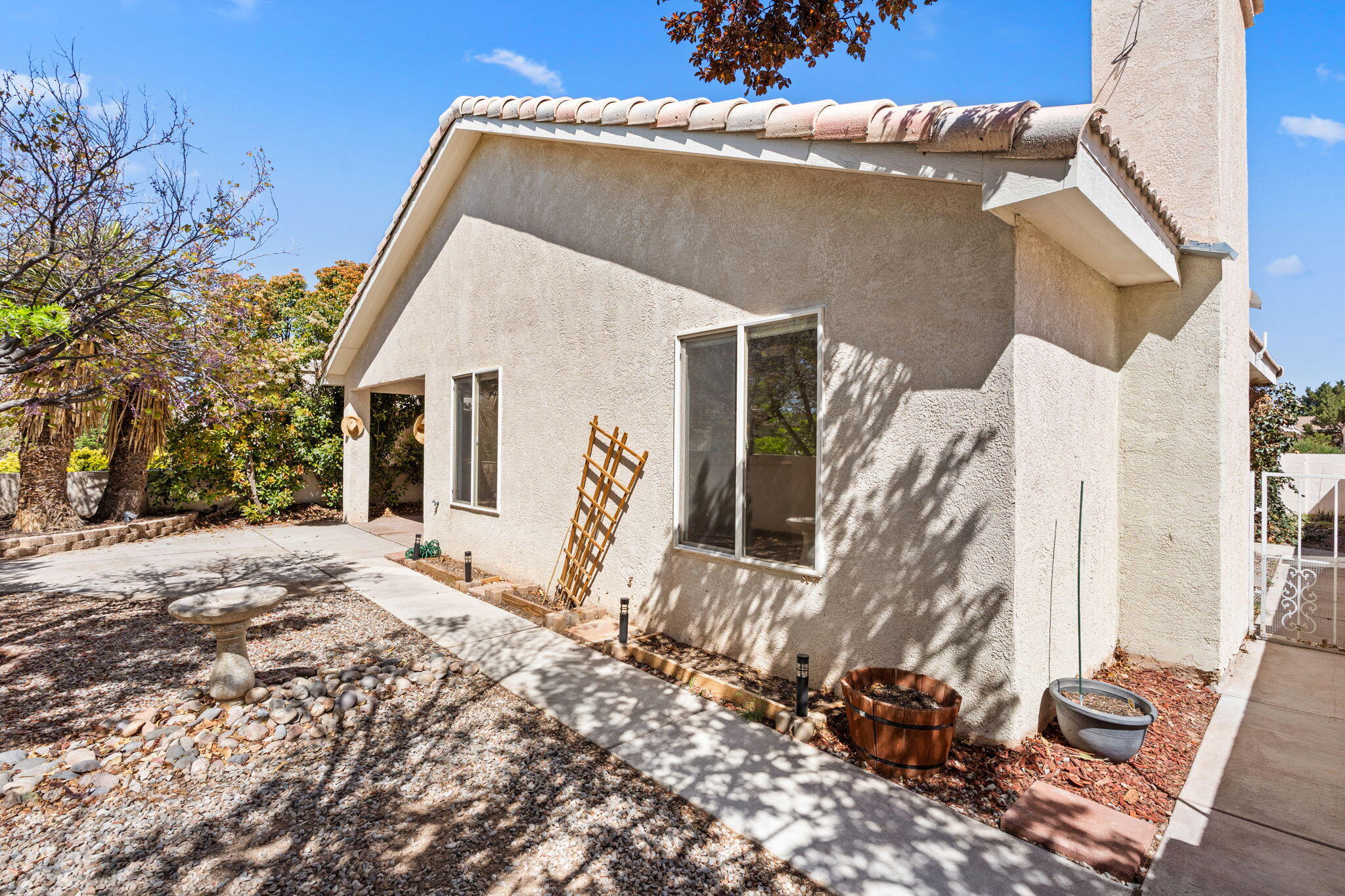275 CHAPARRAL Loop SE