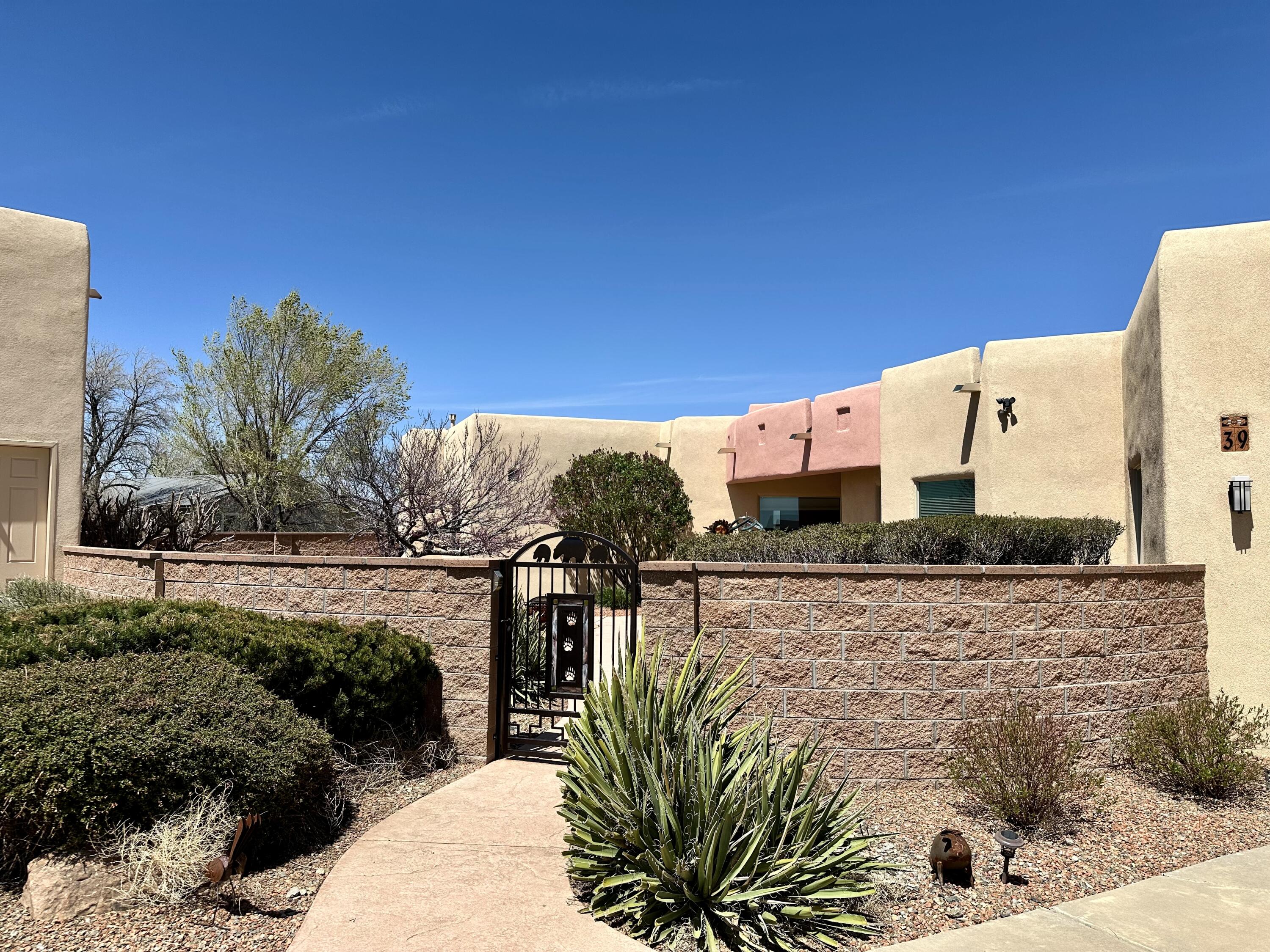 39 Blanco Drive
