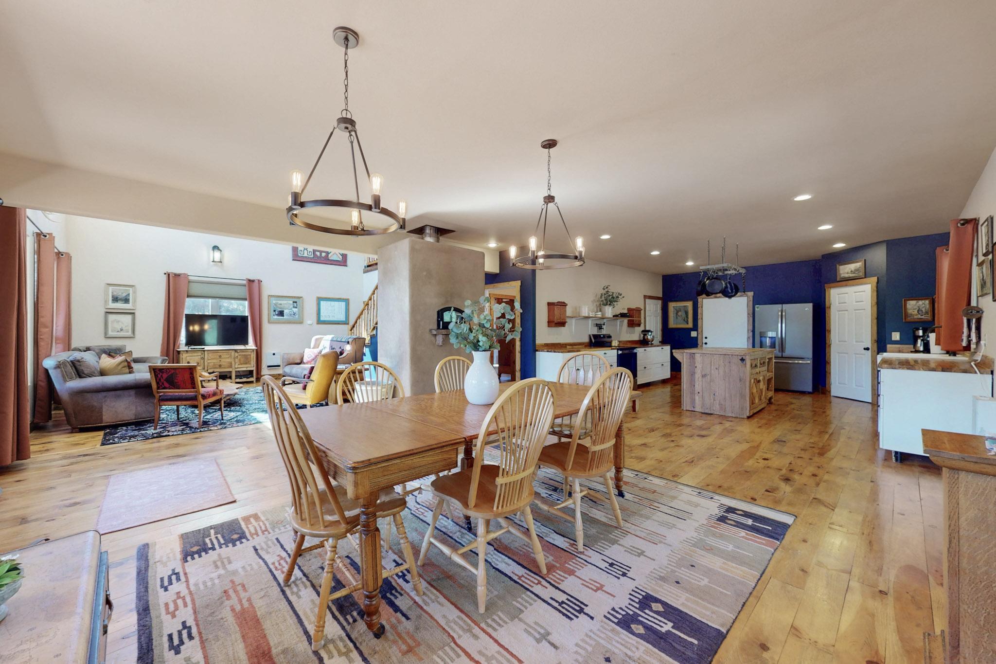 75 Roadrunner Road