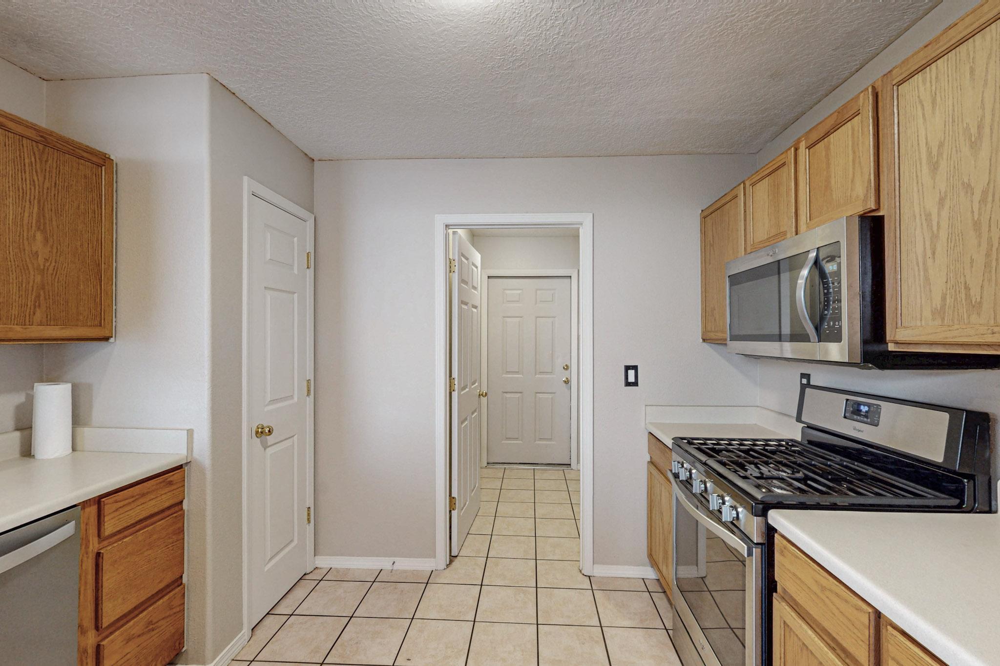5219 CHRIS Court NW