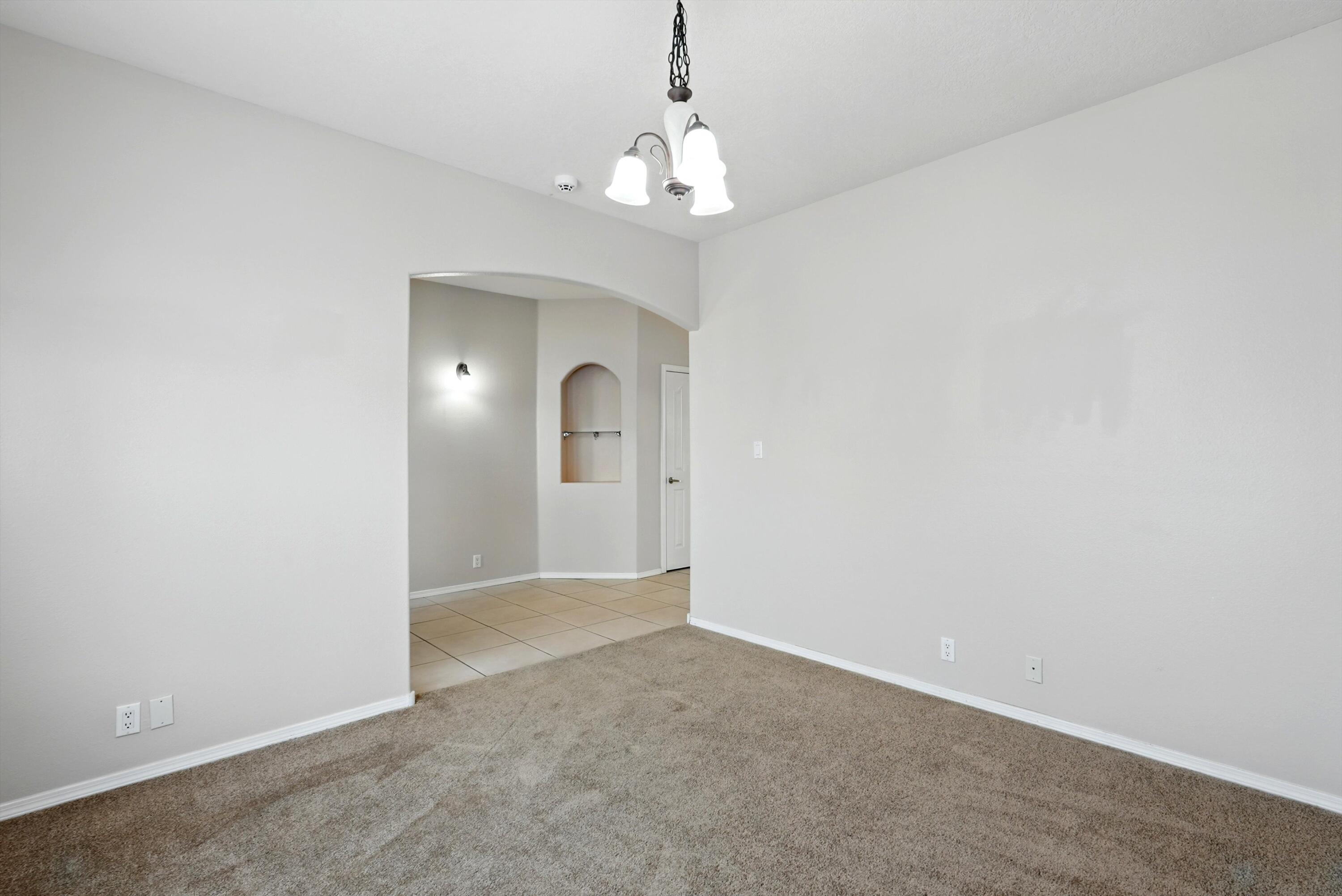 4952 NIGHT HAWK Drive NE