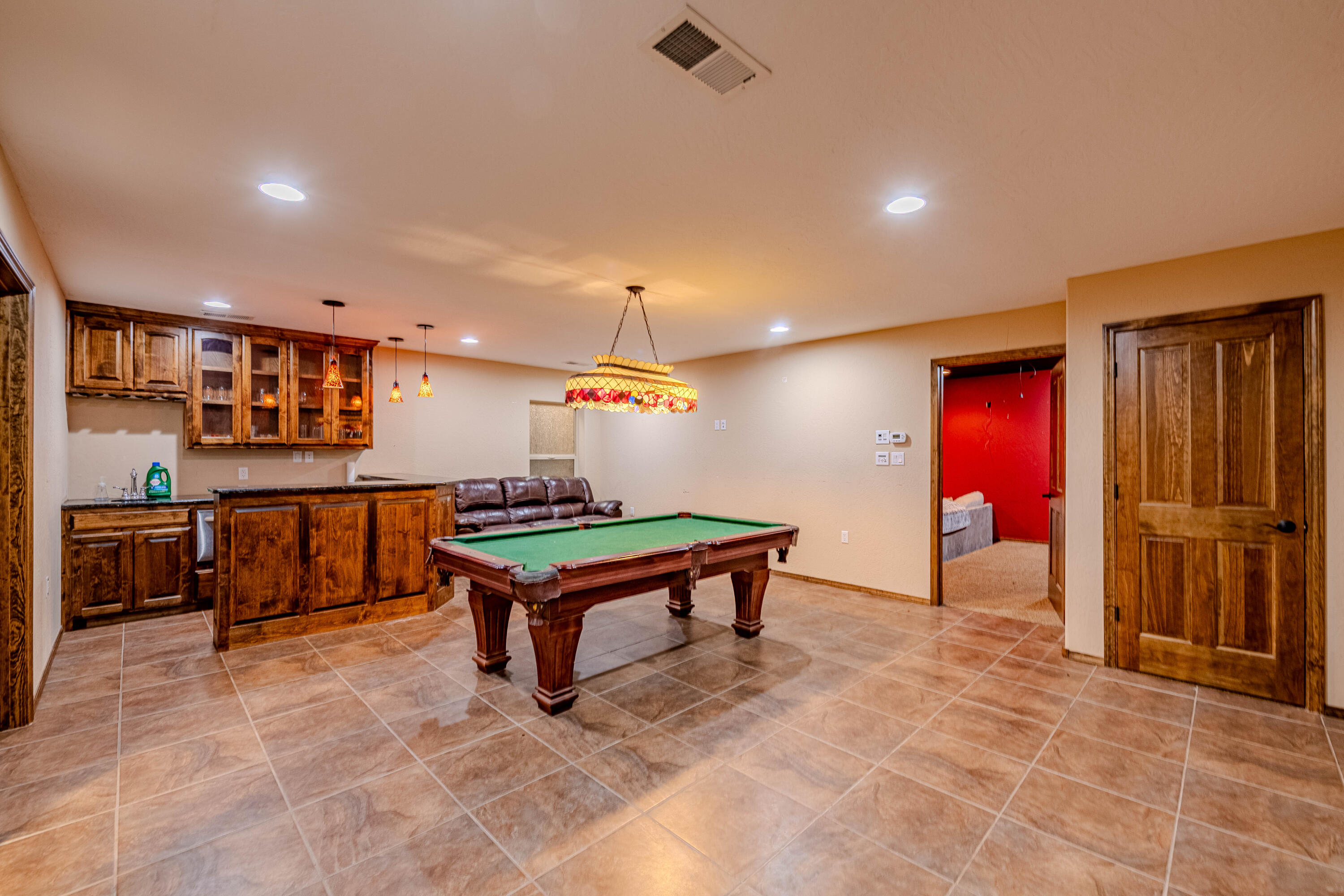 5016 FRONTIER Road NE