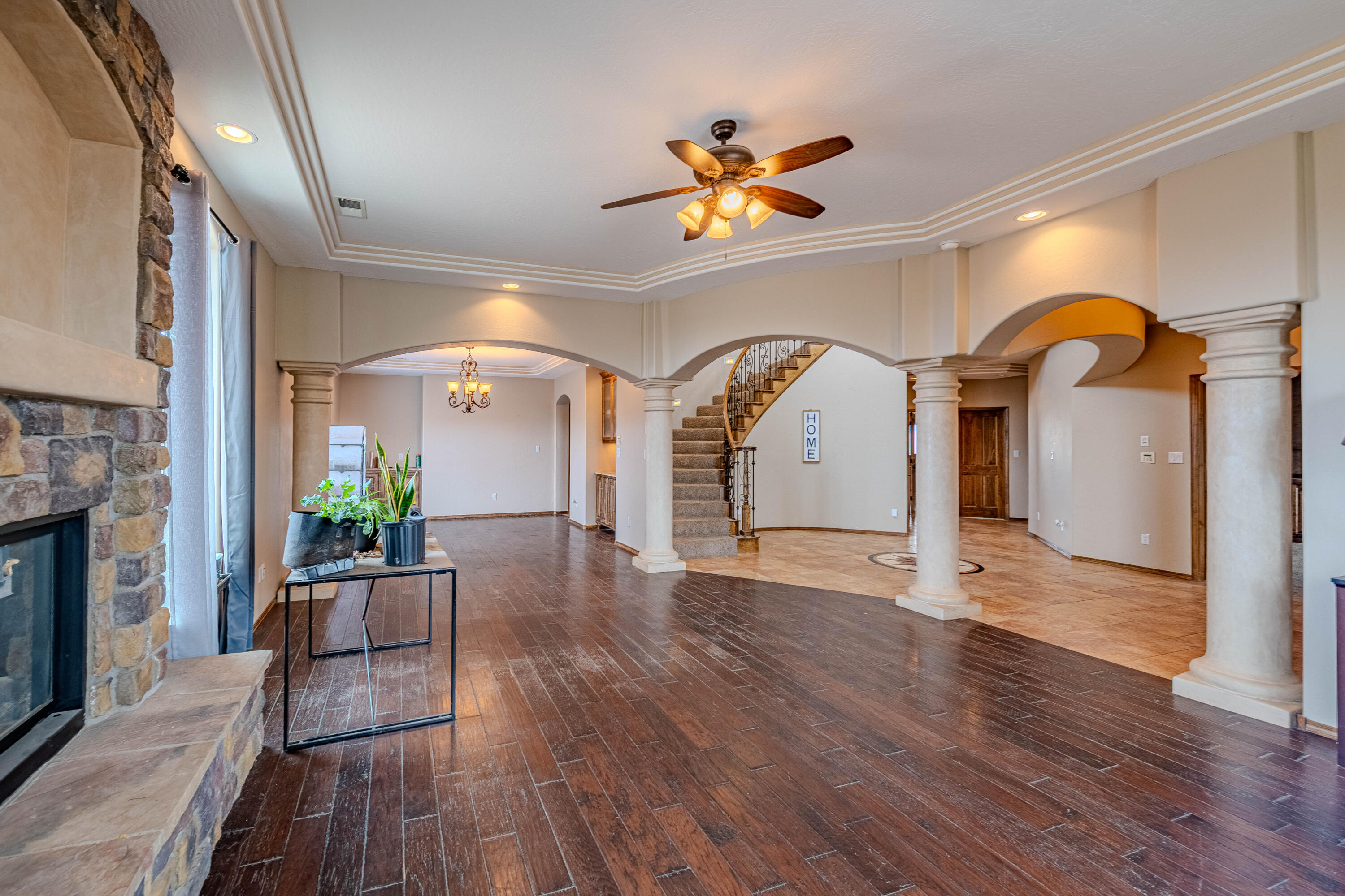 5016 FRONTIER Road NE