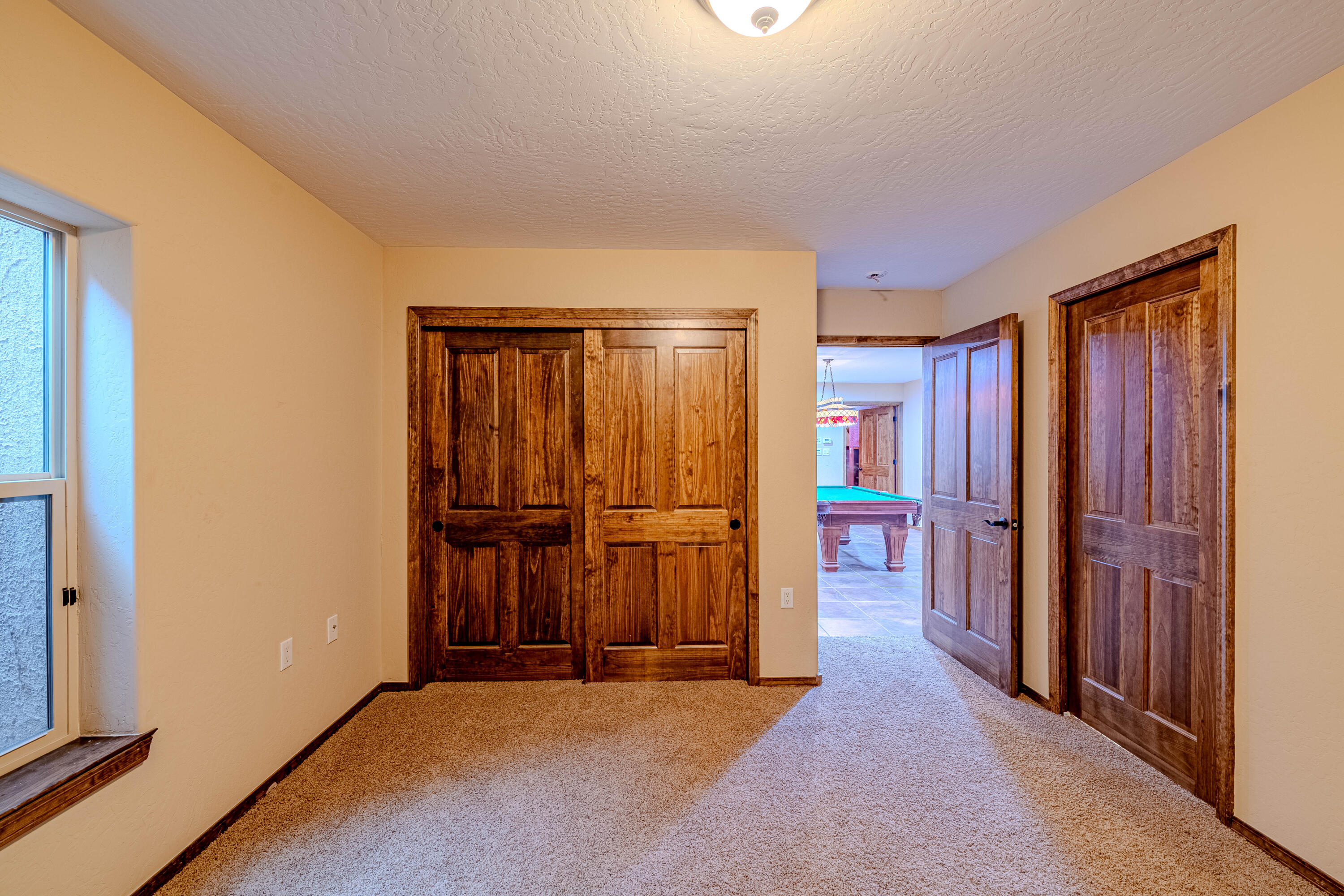 5016 FRONTIER Road NE