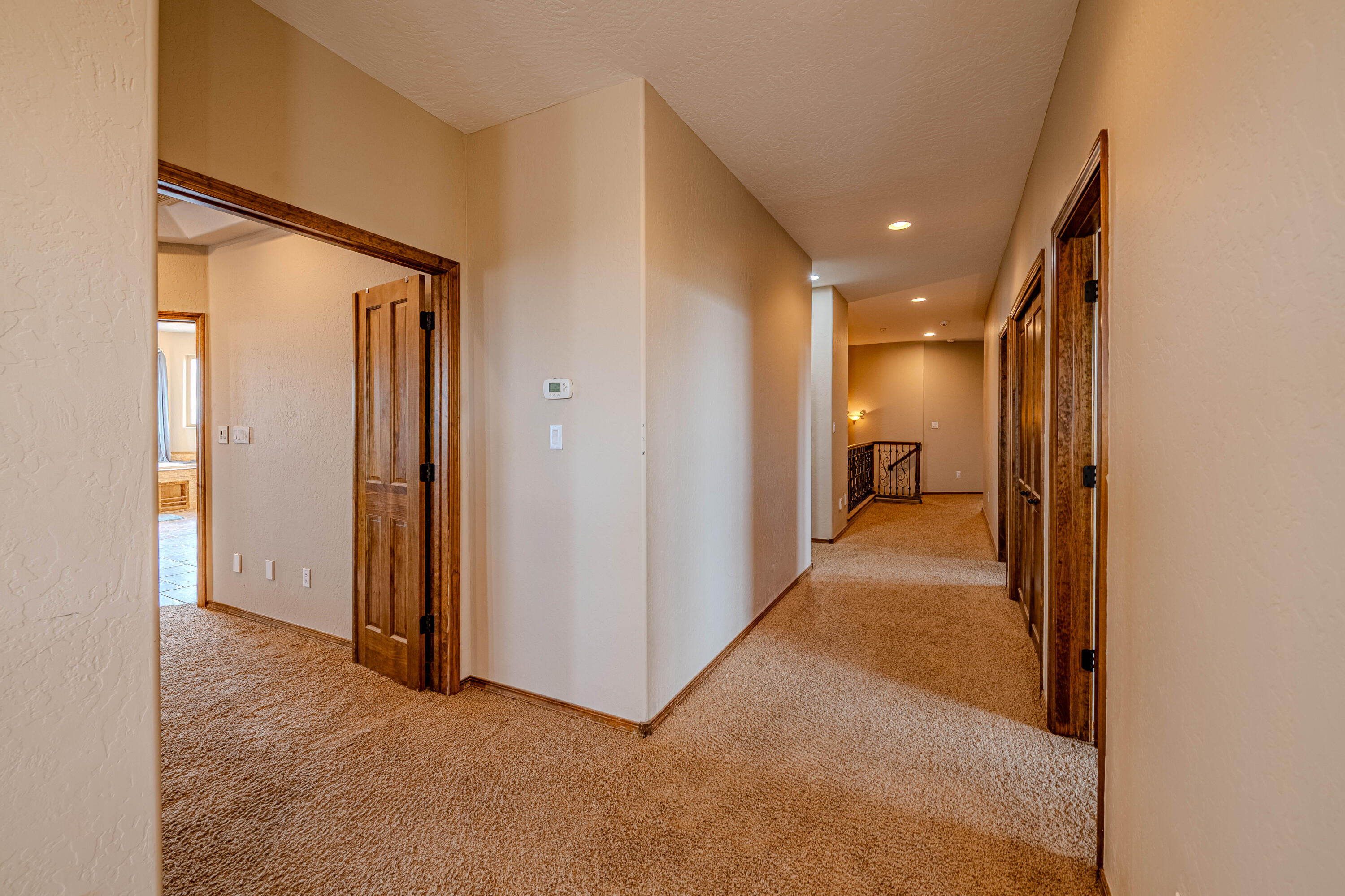 5016 FRONTIER Road NE