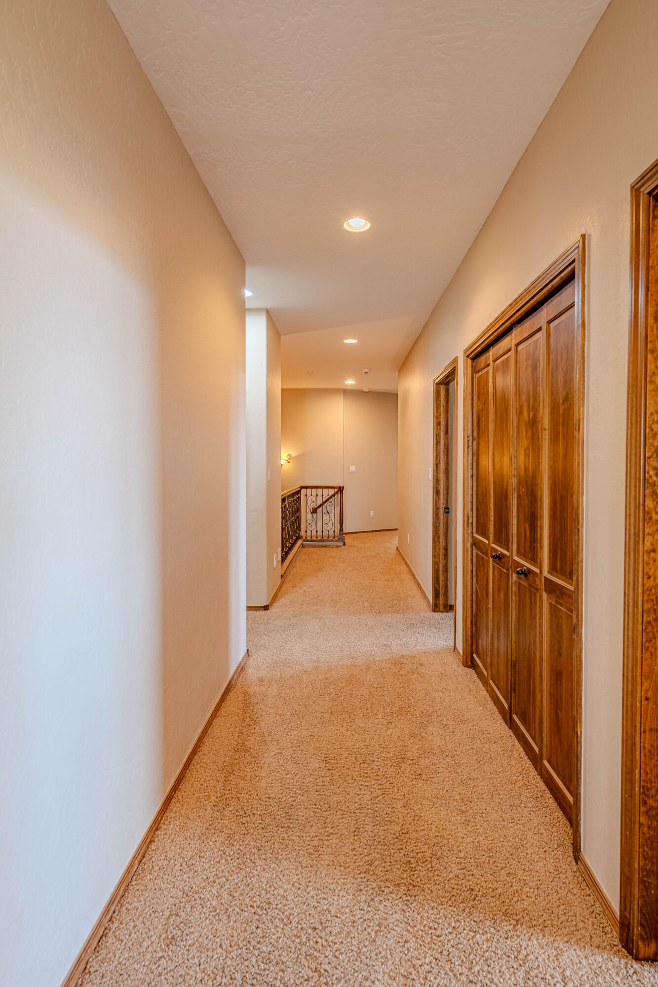 5016 FRONTIER Road NE