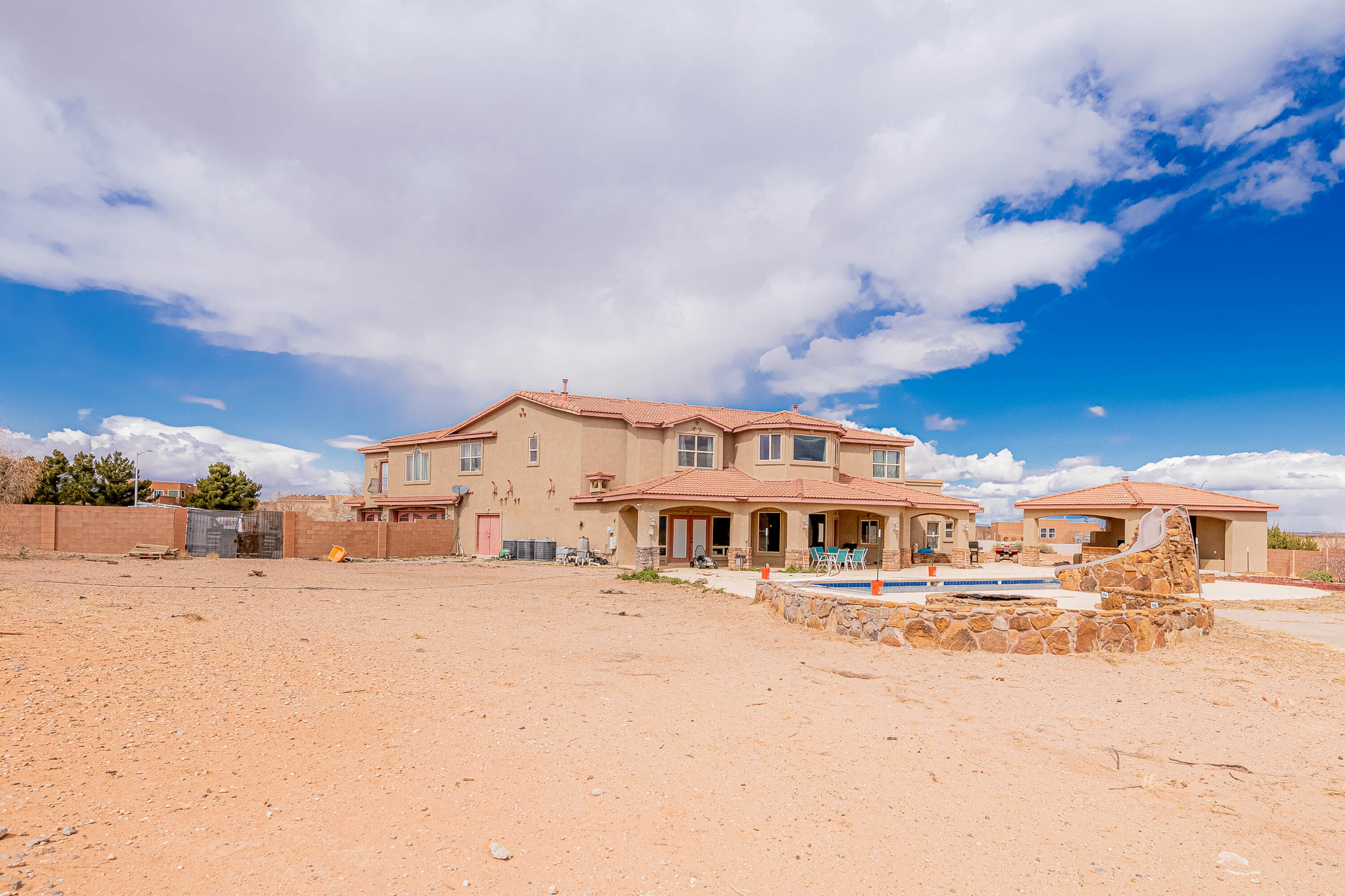 5016 FRONTIER Road NE