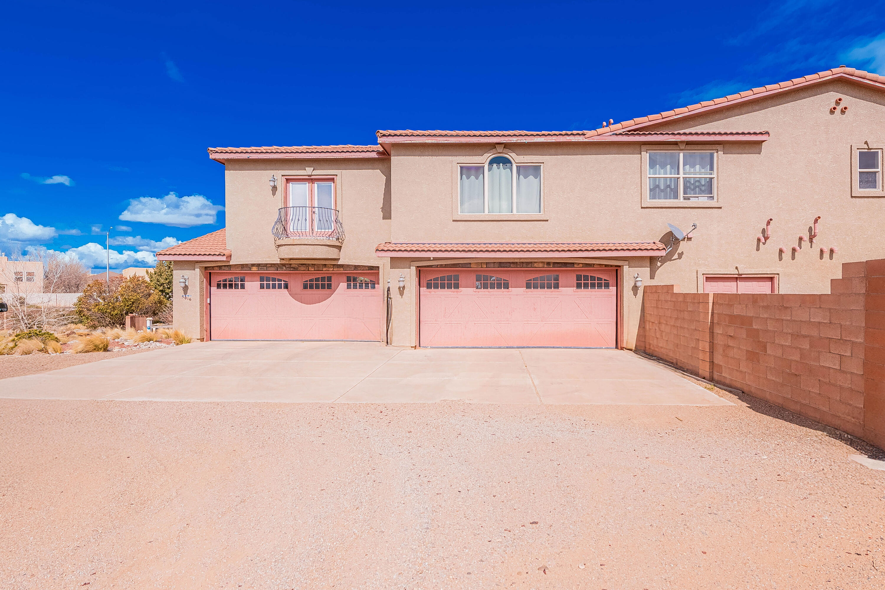 5016 FRONTIER Road NE