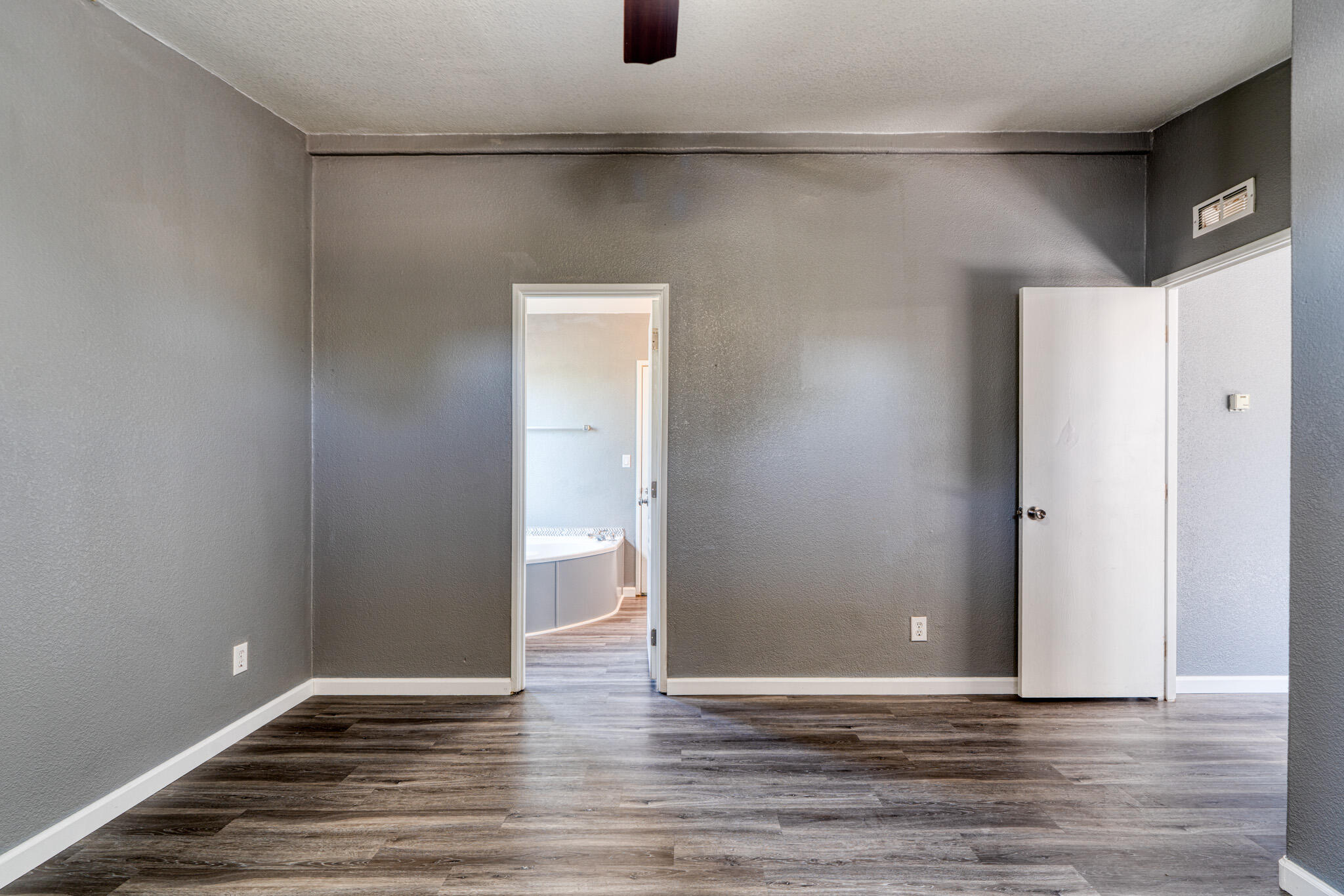 823 3RD Street SW