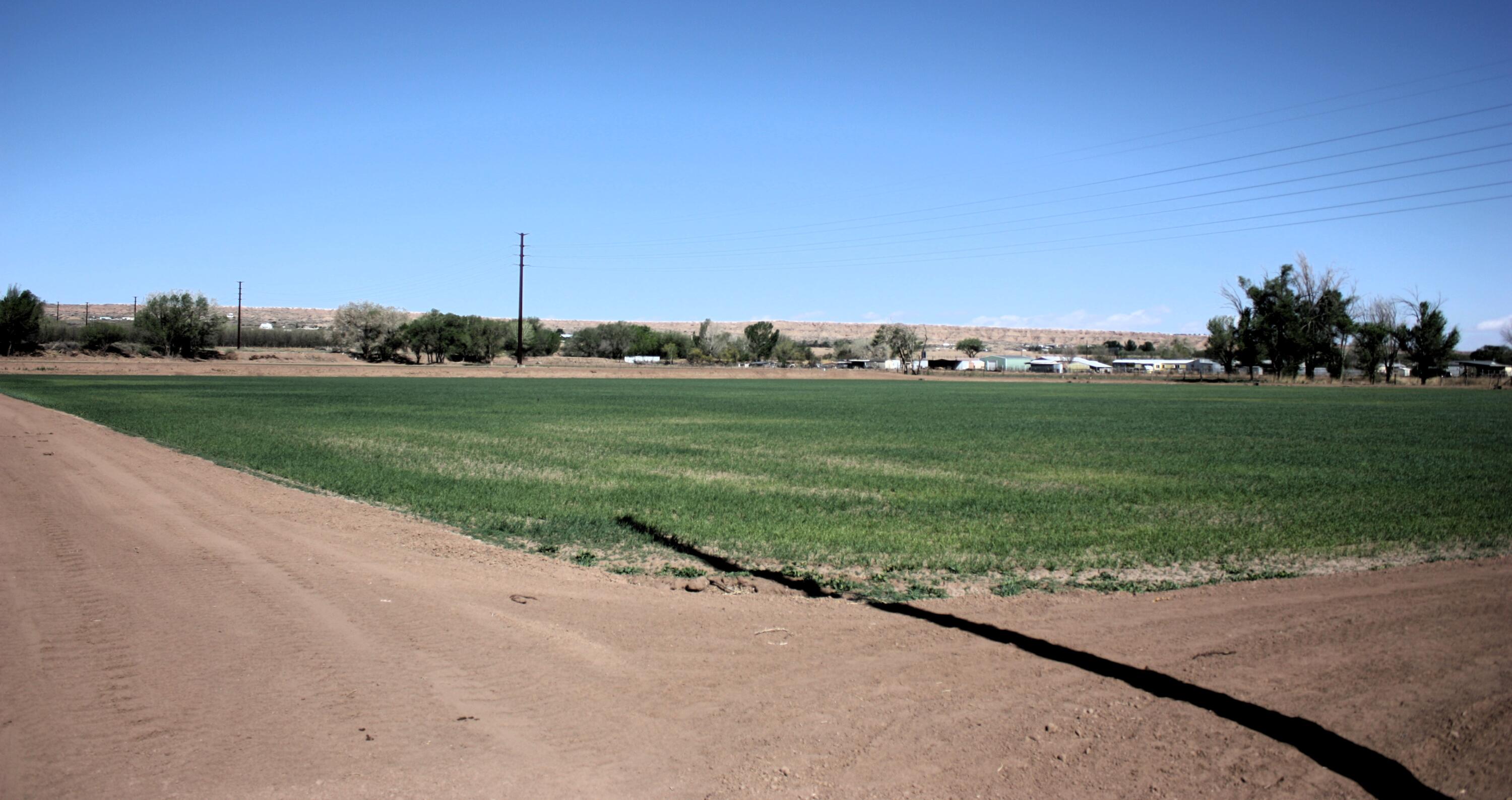 33 Pueblitos Road