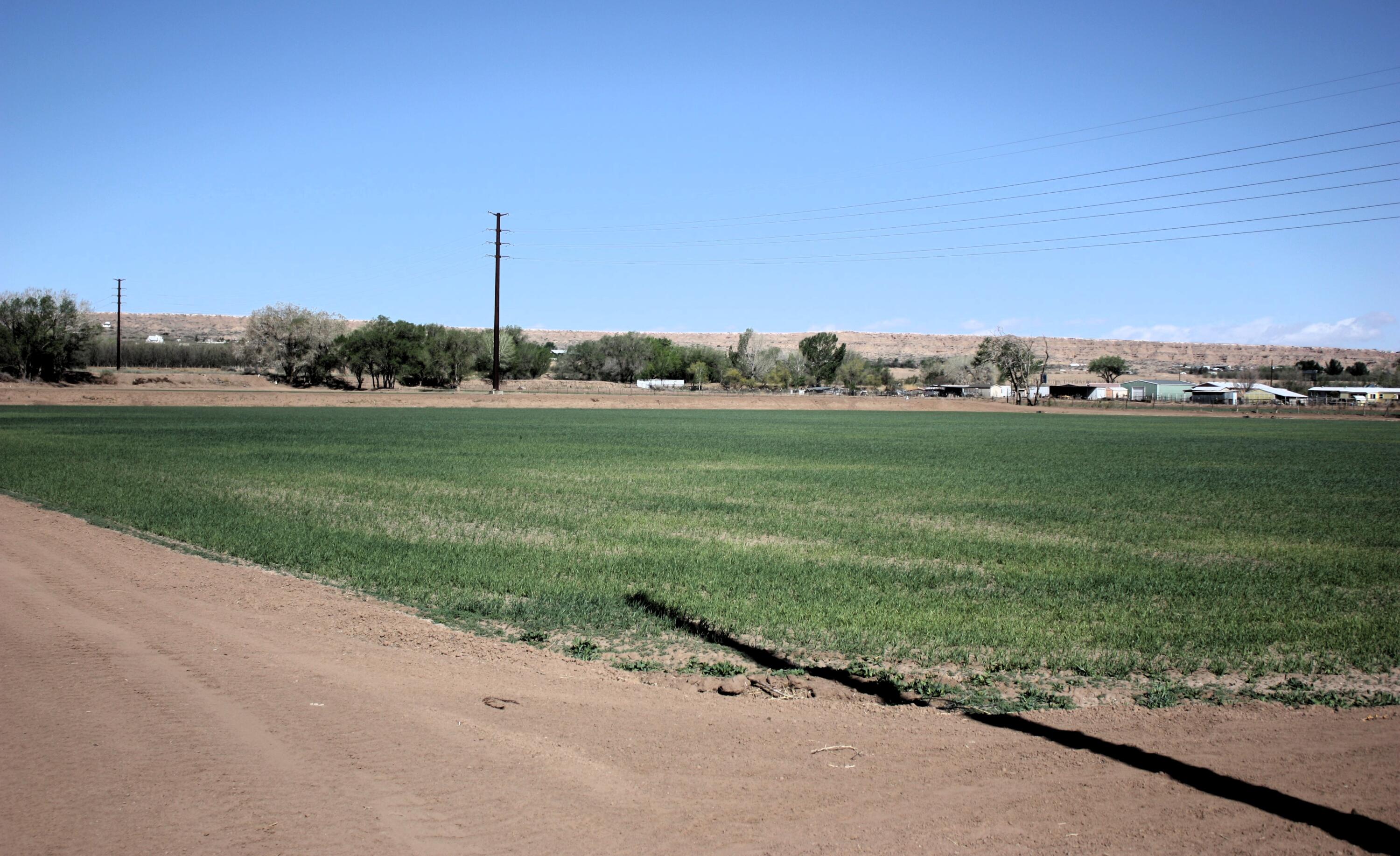 33 Pueblitos Road