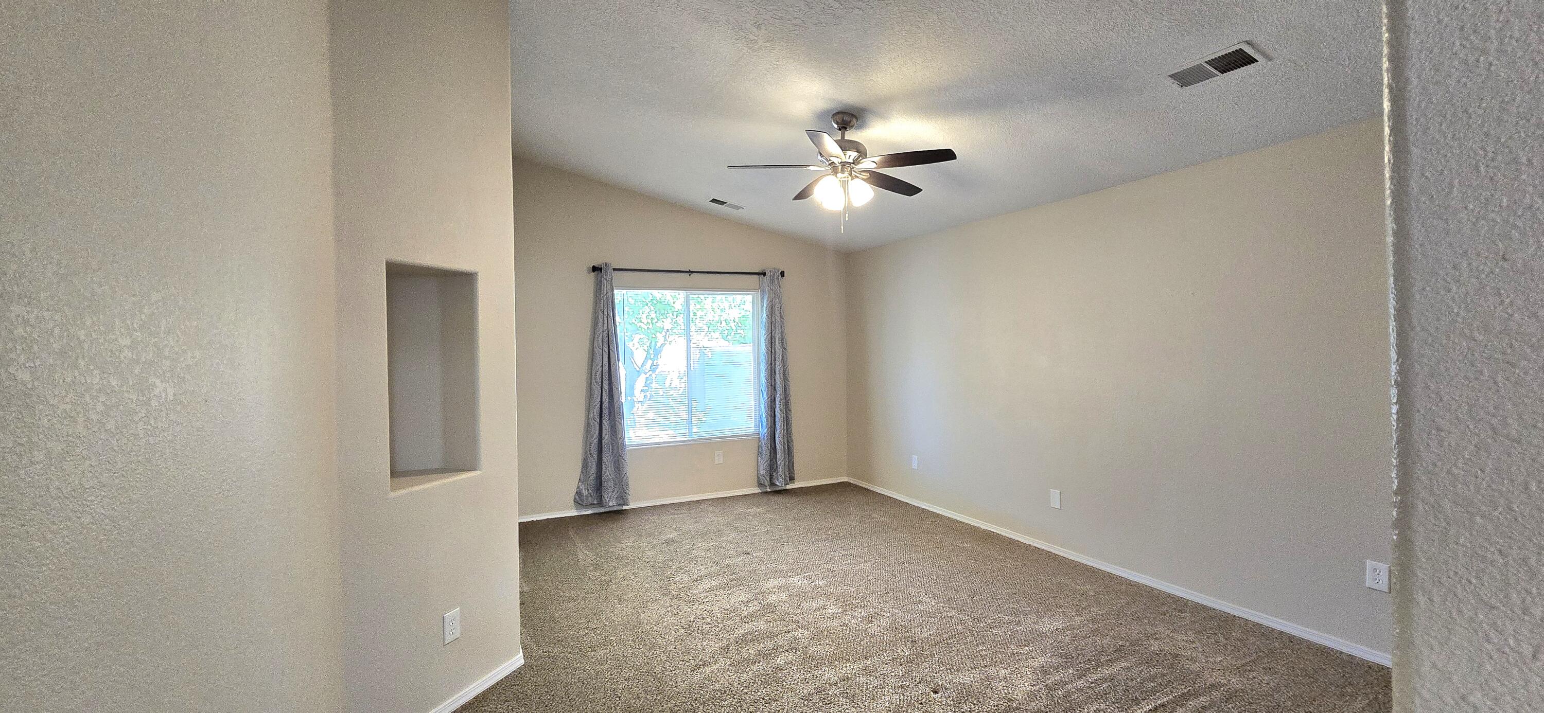 400 Angel Loop