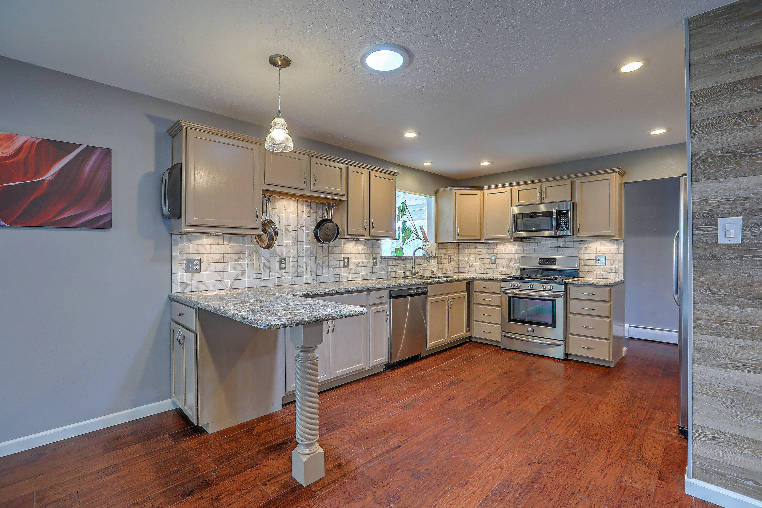 115 MATTERHORN Drive