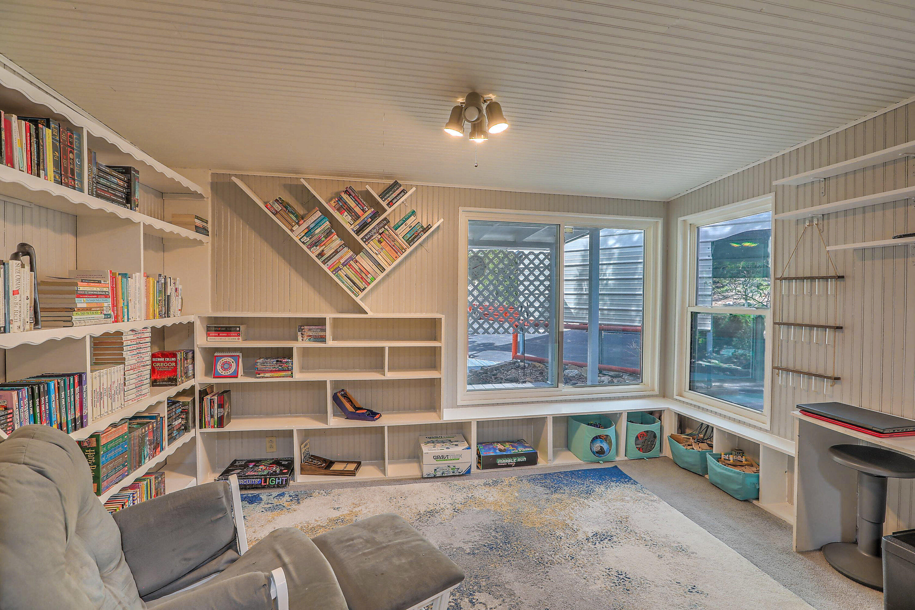 115 MATTERHORN Drive